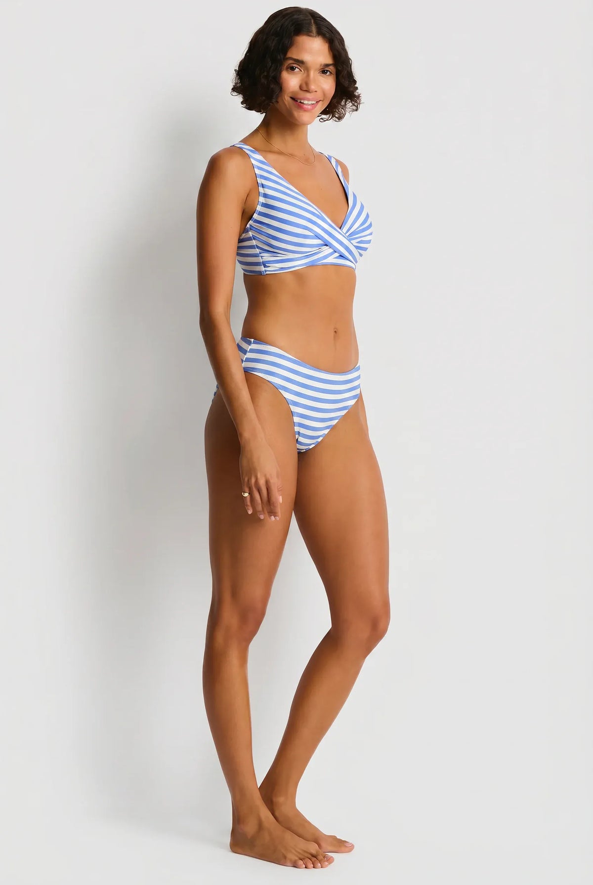 Sea Level Sea Level Amour Mid Bikini Pant Sea Level Amour Mid Bikini Pant Splash Swimwear Bikini Bottoms