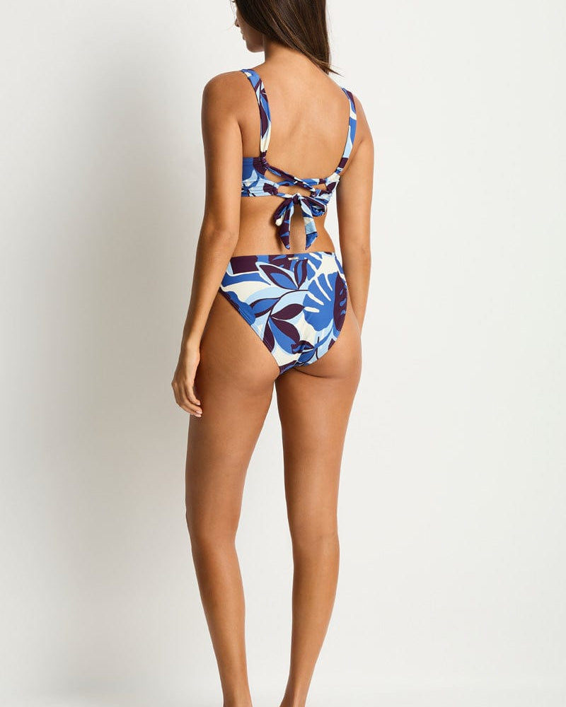 Sea Level Sea Level Rumba Sporty Mid Pant Sea Level Rumba Sporty Mid Pant Splash Swimwear Bikini Bottoms