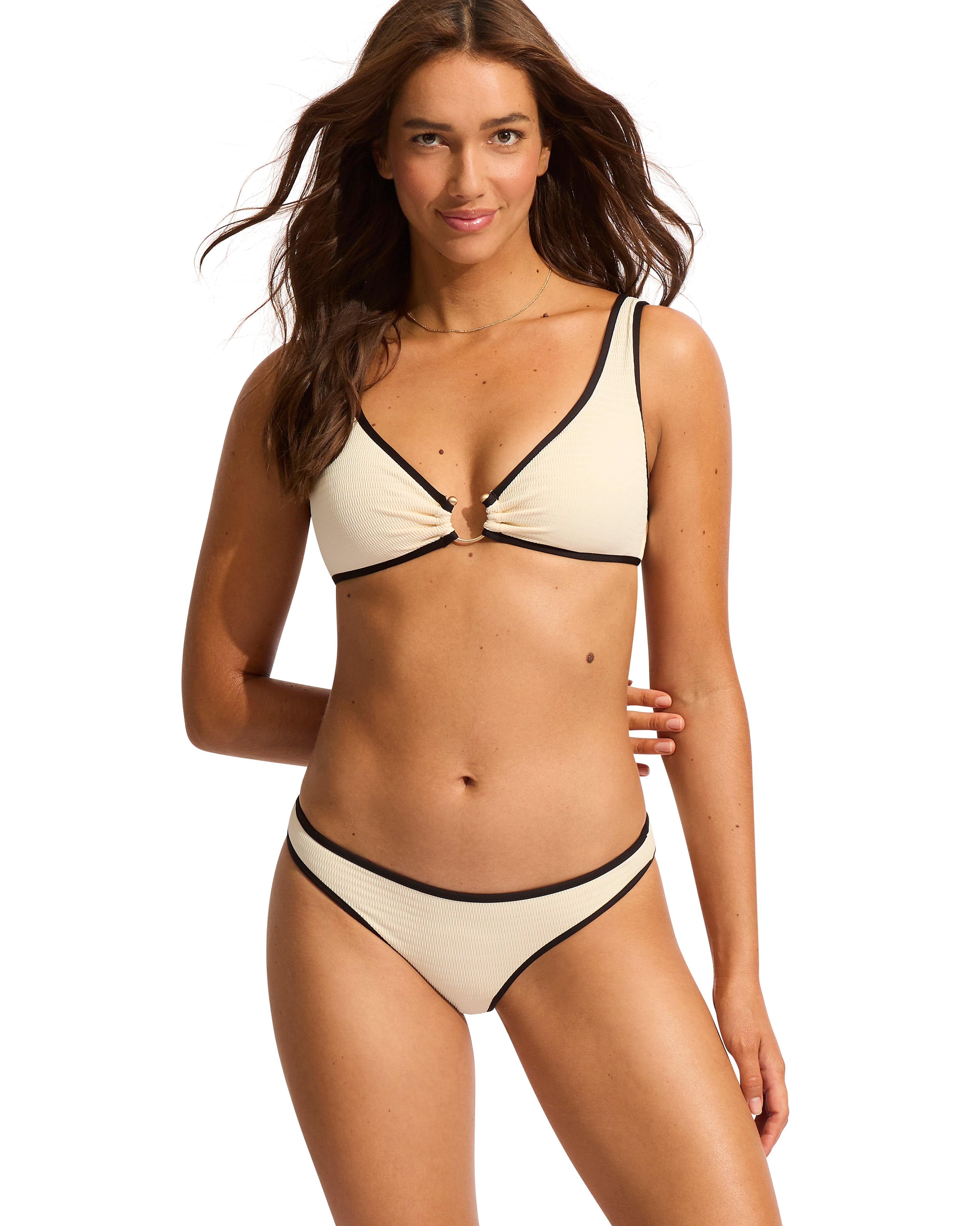 Seafolly Beach Bound Ring Front Tank Bikini Top Seafolly Beach Bound Ring Front Tank Bikini Top Splash Swimwear Bikini Tops Ecru / 6 1000021049