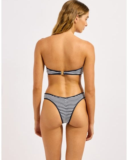 Seafolly Seafolly Clubhouse Zip Front Bandeau & Hipster Pant Bikini Set - Black 30467-281+40316-281-8 Seafolly Clubhouse Zip Front Bandeau & Hipster Pant Bikini Set - Black Splash Swimwear Bikini Set 8 48748201034073