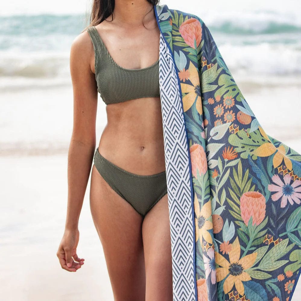 Sky Gazer The Twilight Splash Swimwear Beach Towels L 791163820108