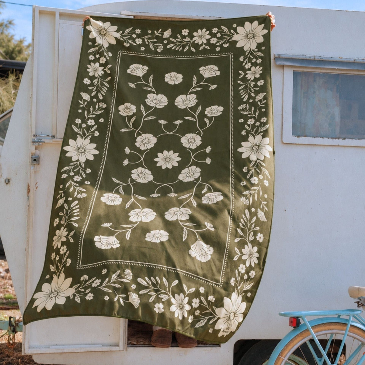 Somerside Somerside Eden Sand Free Beach Towel LGED90 Somerside Eden Sand Free Beach Towel Splash Swimwear Beach Towels OS 2000575003640