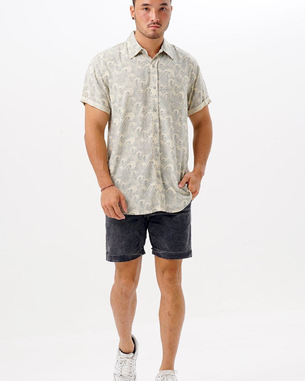 Suen Noaj Mens Shirt - Waves Splash Swimwear Mens