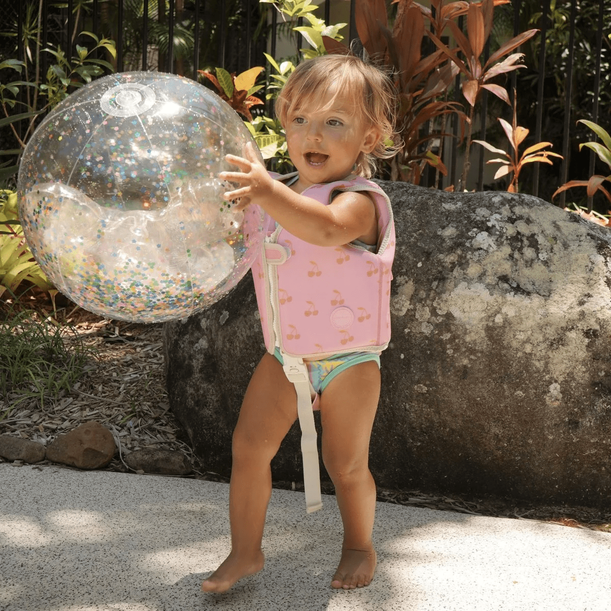 Sunnylife 3D Inflatable Beach Ball - Cotton Candy Glitter Sunnylife 3D Inflatable Beach Ball - Confetti Splash Swimwear Kids Accessories