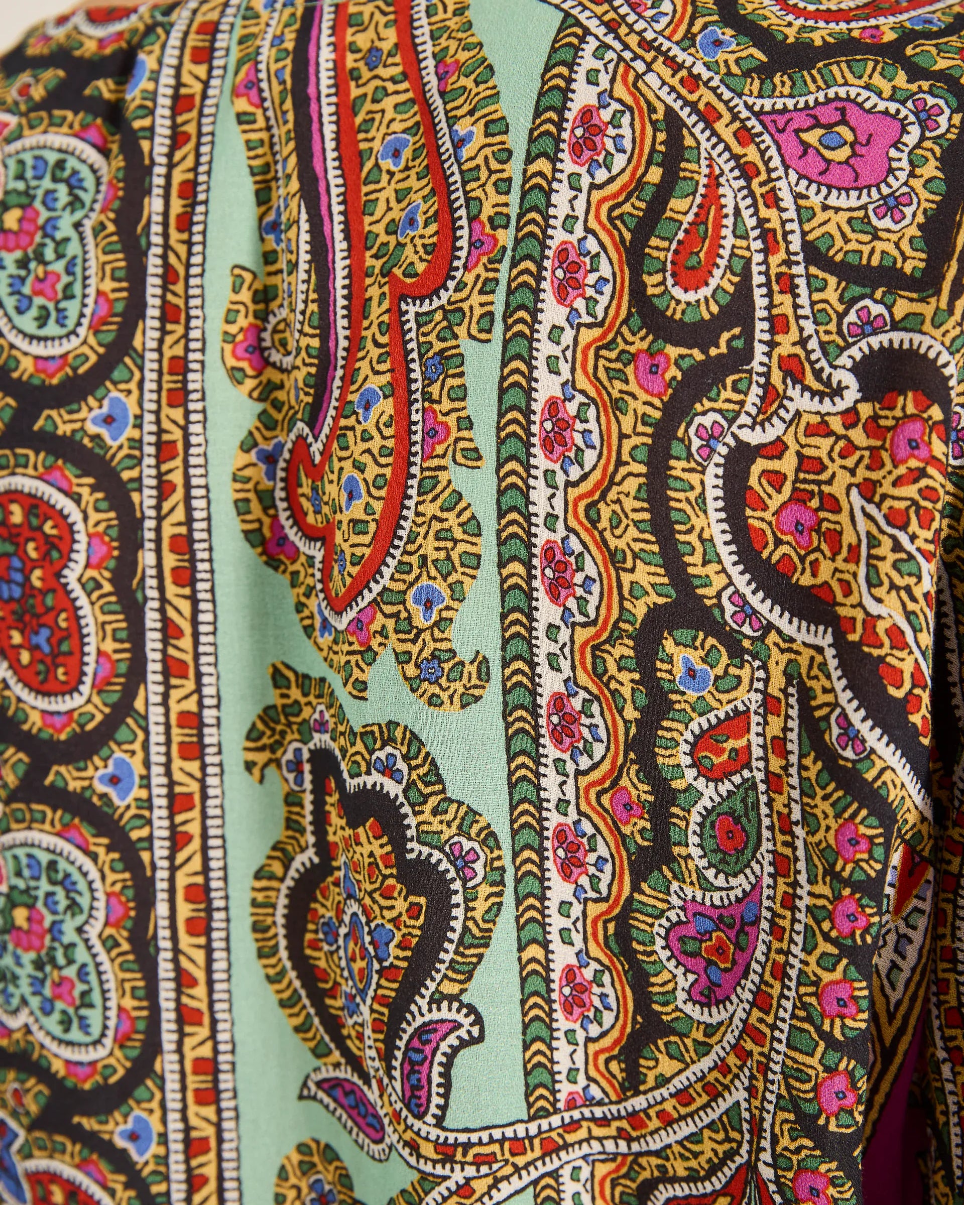 Tigerlily Tigerlily Caya Haveli Shirt - Magenta Tigerlily Caya Haveli Shirt - Magenta Splash Swimwear Shirts