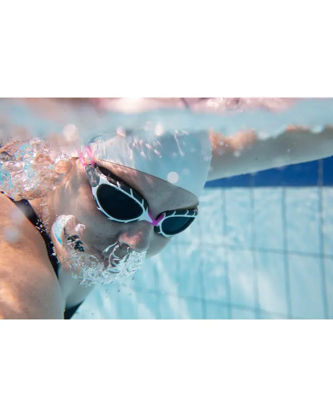 Zoggs Zoggs Predator Goggles - Pink/White Smoke Lens 461037 Zoggs Predator Goggels - Blue/Black/ Smoke Tint | Australia Splash Swimwear Goggles 194151060096