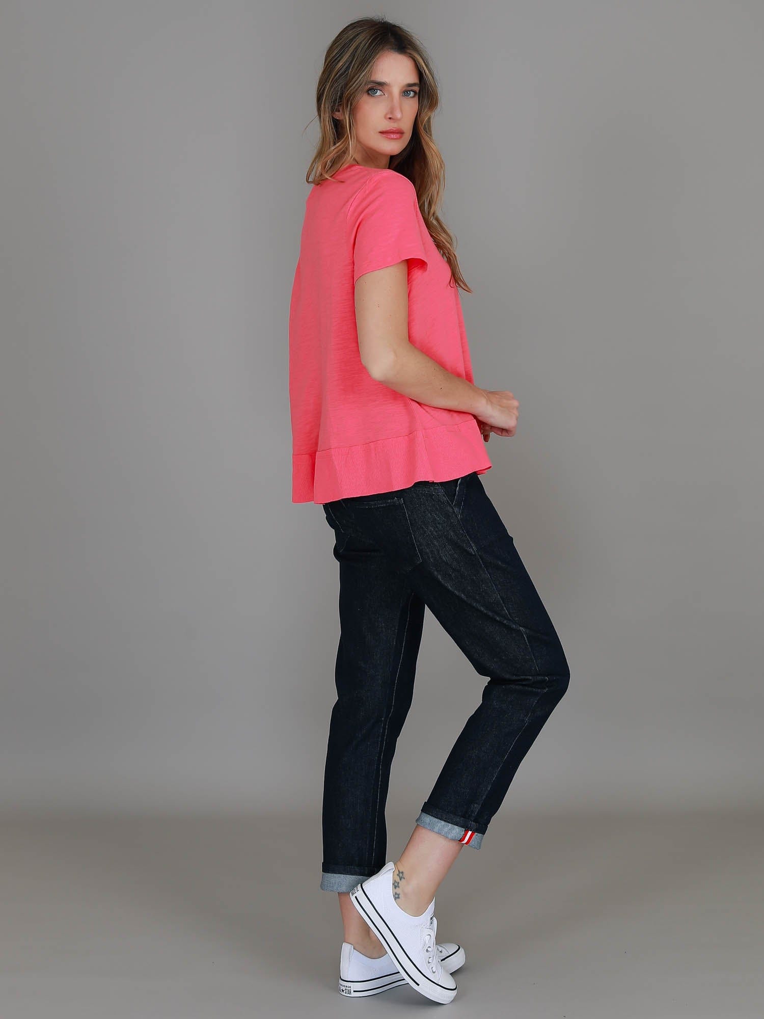 3rd Story 3rd Story Shanti T-Shirt - Bubblegum 3rd Story Shanti T-Shirt - Bubblegum Splash Swimwear T-shirt