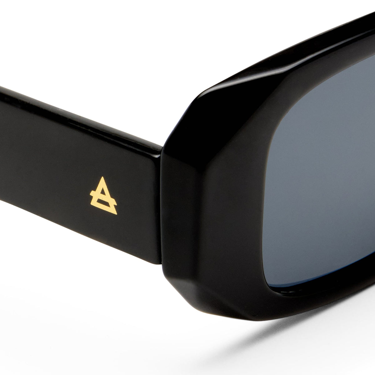 Aire AIRE Ascendant Sunnies - Black AIR2612322 AIRE Ascendant Sunnies - Black Splash Swimwear Sunnies 9324976442390