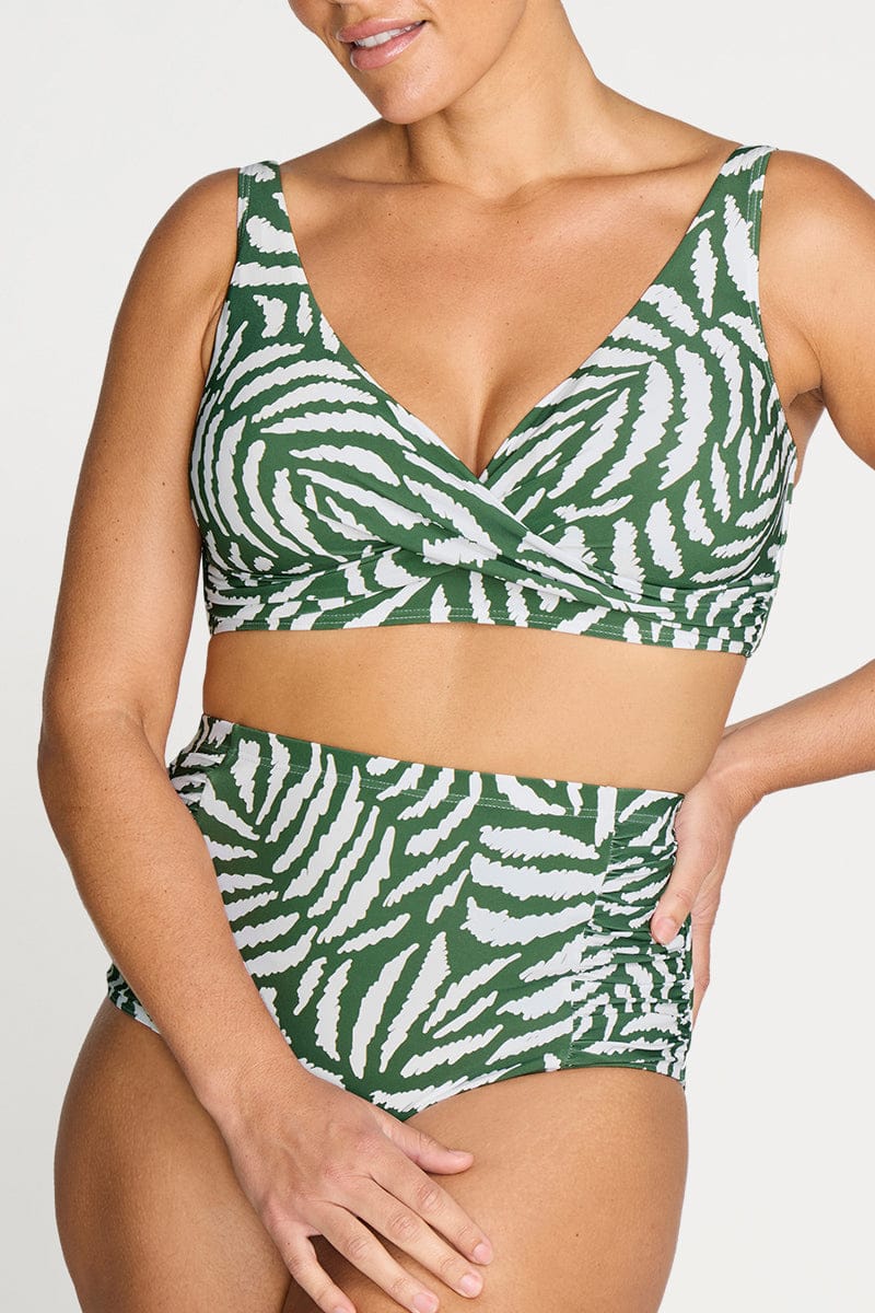 Artesands Artesands Alabastron Delacroix Cross Over Bikini Top - Olive Artesands Alabastron Delacroix Cross Over Bikini Top Olive Splash Swimwear Bikini Tops