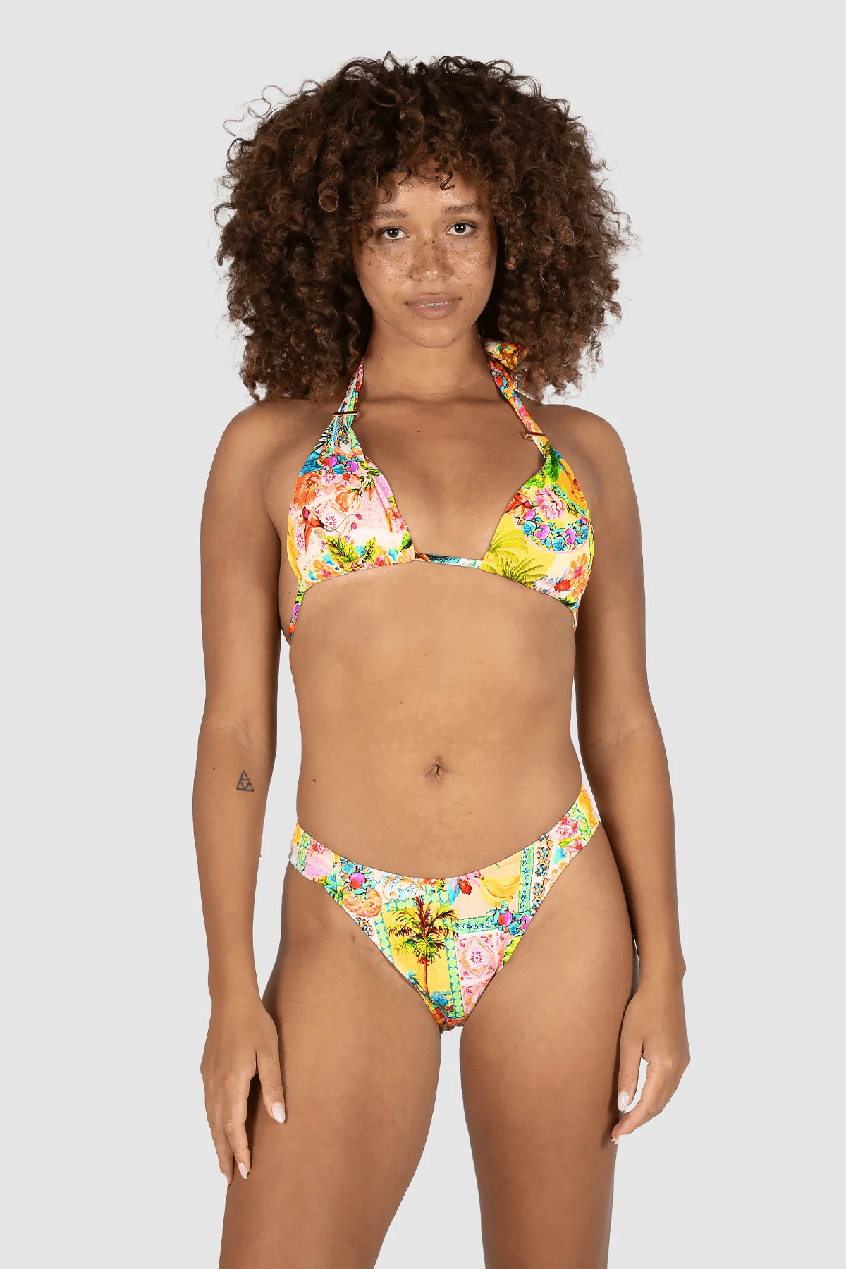Baku Baku Sardinia Soft Side Cheeky Bikini Bottom - Lemon Baku Sardinia Soft Side Cheeky Bikini Bottom - Lemon Splash Swimwear