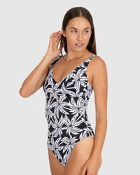 Baku Hot Tropics D-E Underwire One Piece Swimsuit Baku Hot Tropics D-E Underwire One Piece Swimsuit Splash Swimwear One Pieces