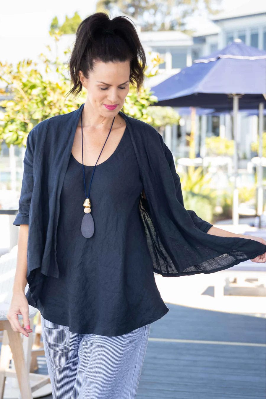 Donna Donna Clothing Top 1140 Navy / S/M Camio Linen Staple Top