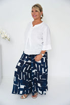 Donna Donna Donna Donna Linen Wide Leg Culotte Pant - Saba Navy 5201 Donna Donna Linen Wide Leg Culotte Pant - Saba Navy Splash Swimwear Pants O/S