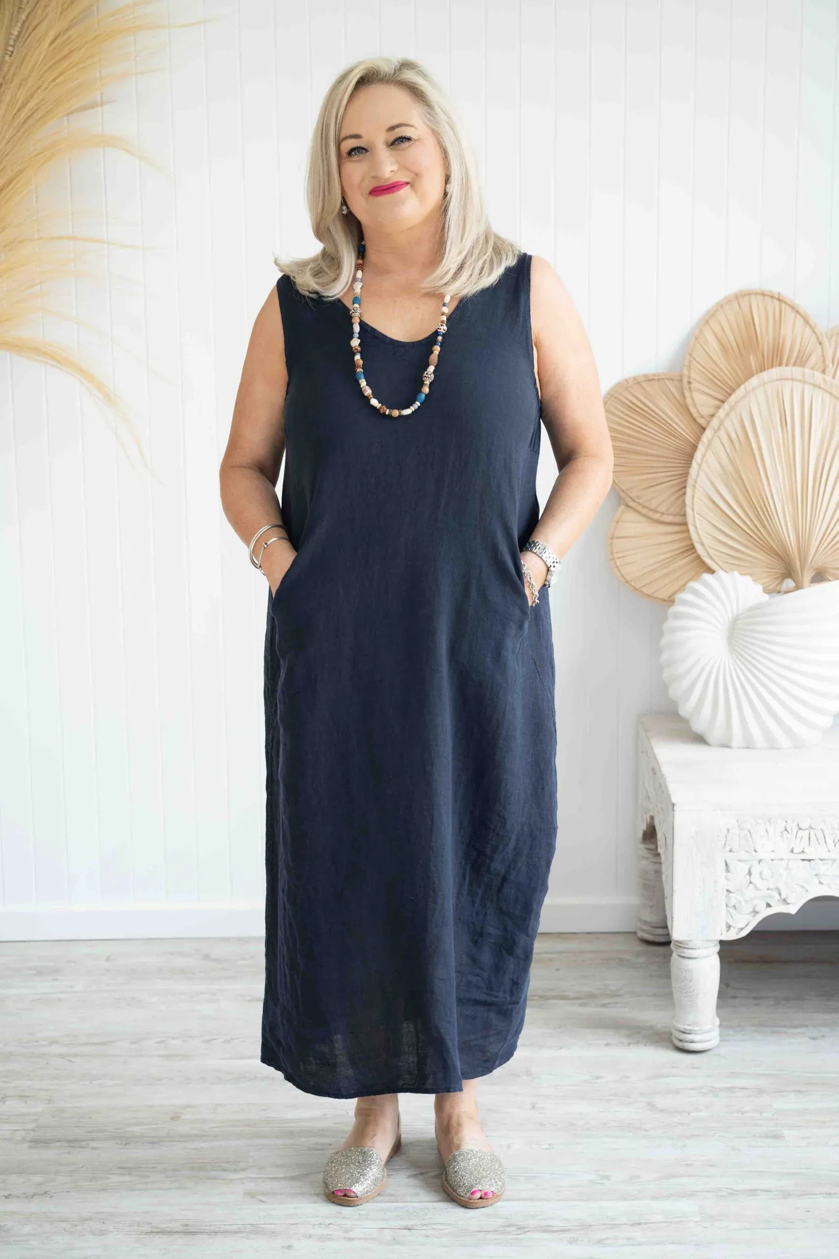 Donna Donna Donna Donna Lisa Linen Dress - Navy Donna Donna Lisa Linen Dress - Navy Splash Swimwear Dresses