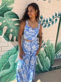 Elcee the Label Tops Hawaii Jada Crop - Blue