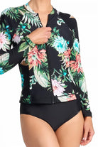 Jantzen Jantzen Select Long Sleeve Mast Rashie - Black Jantzen Select Long Sleeve Mast Rashie - Black Splash Swimwear