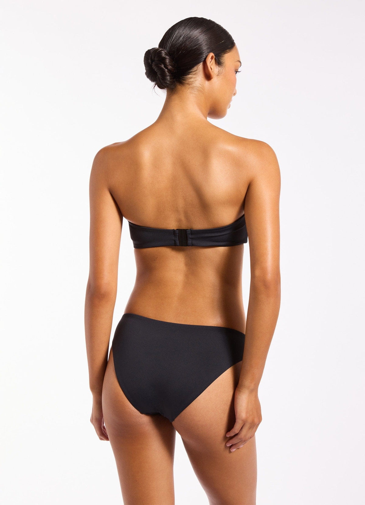Jets Jets Jetset Smooth U-Trim Bikini Bottom - Black Jets Jetset Smooth U-Trim Bikini Bottom - Black Splash Swimwear Bikini Bottoms