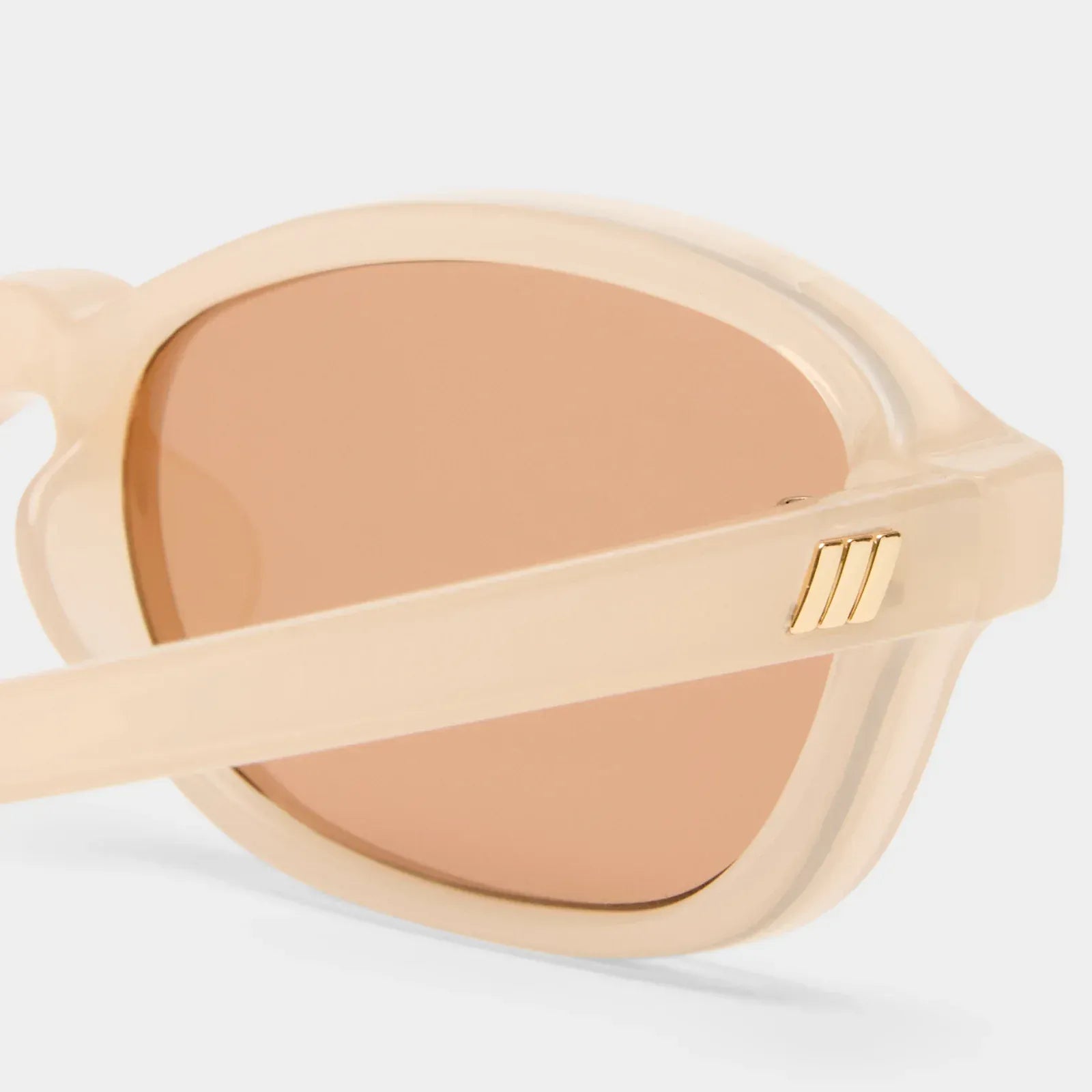 Le Specs Le Specs Honey Pot - Nude LSP2652318 Le Specs Honey Pot - Nude Splash Swimwear Sunnies 9324976437914