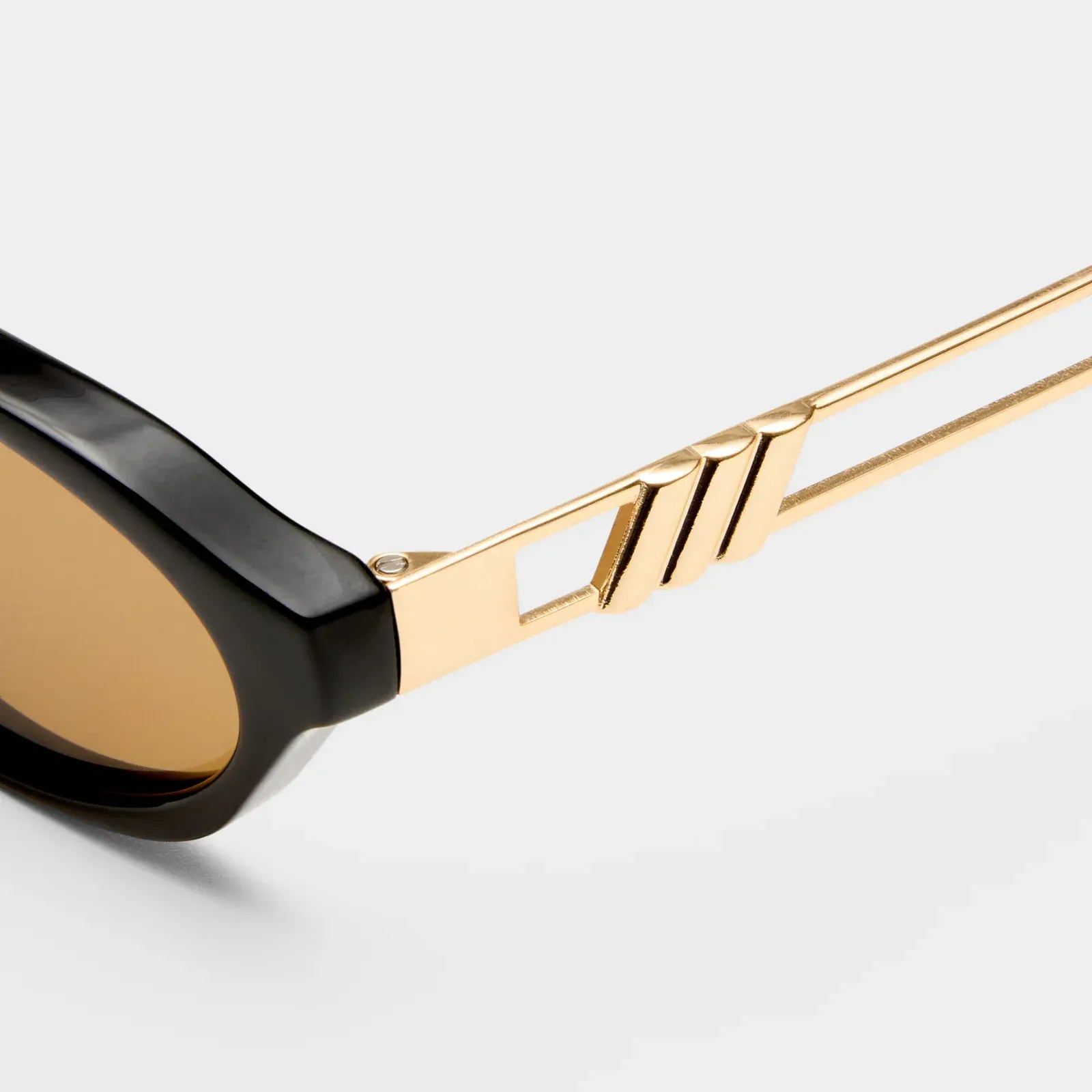 Le Specs Le Specs Lunita - Black Light Brown Mono LSP2652334 Le Specs Lunita - Black Light Brown Mono Splash Swimwear Sunnies 9324976438072