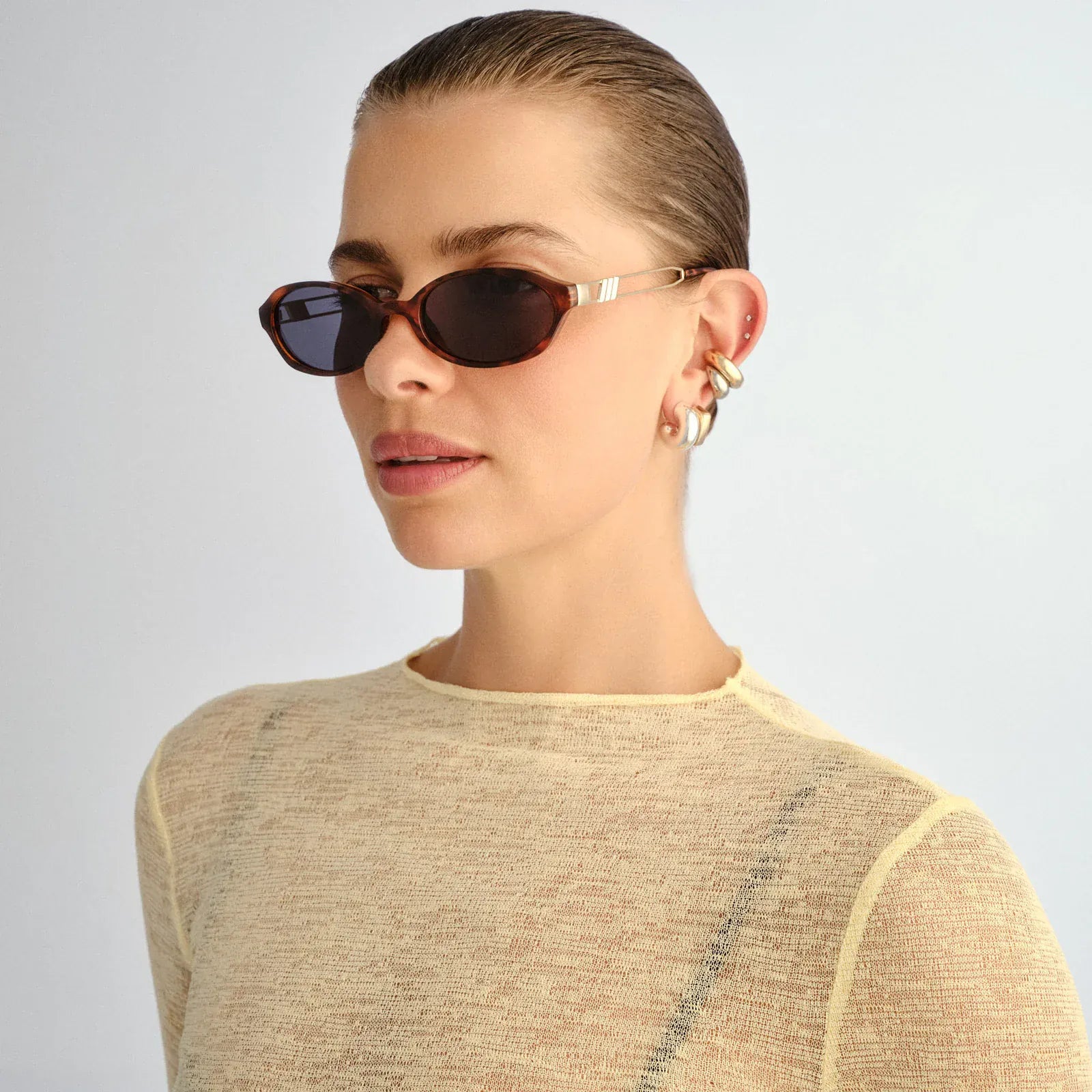 Le Specs Le Specs Lunita Sunnies - Dark Tort LSP2652388 Le Specs Outta Love Sunnies - Pearl Caramel Splash Swimwear Sunnies 9324976446916