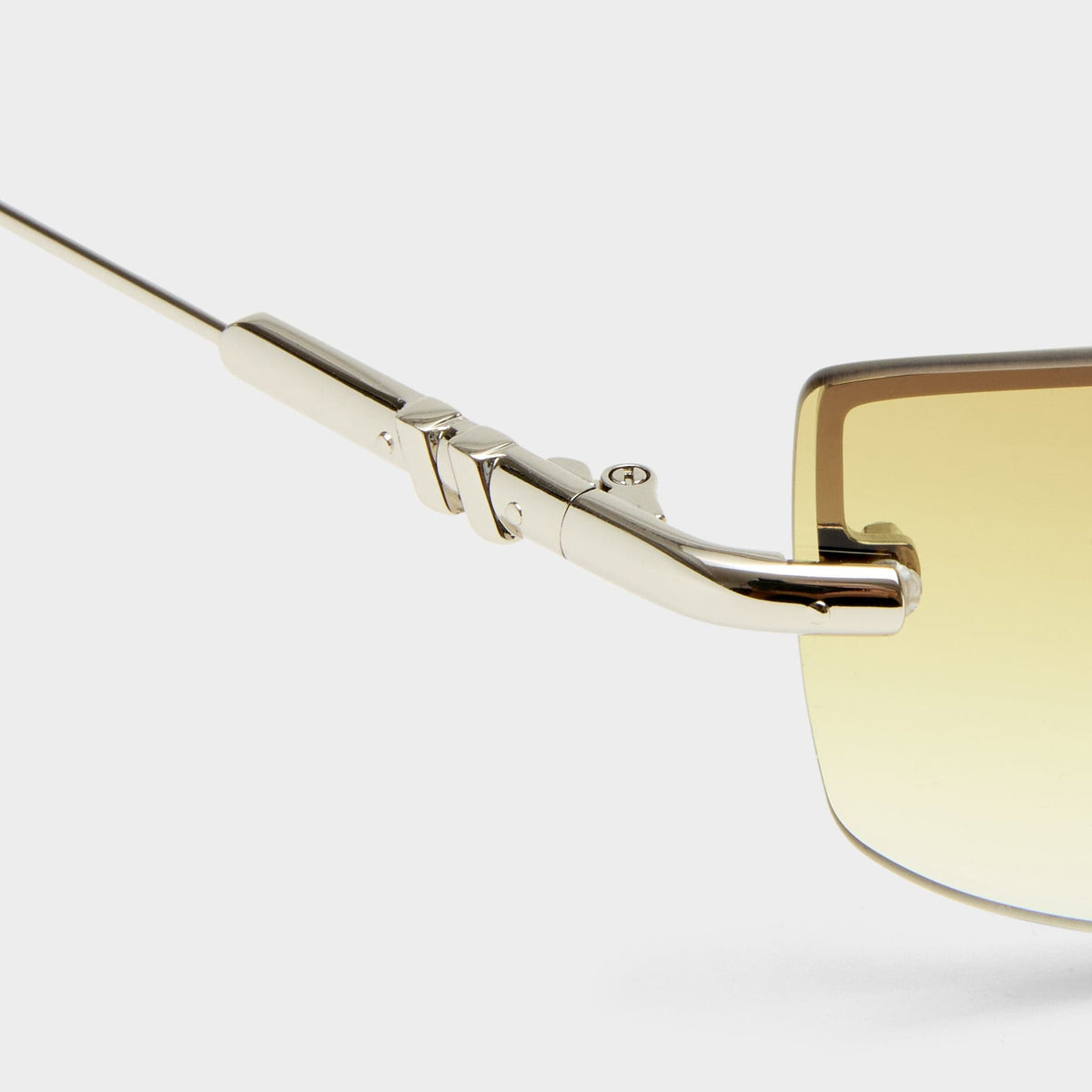 Le Specs Le Specs Velvetine Sunnies - Silver LSU2627954 Le Specs Velvetine Sunnies - Silver Splash Swimwear Sunnies 9324976449269
