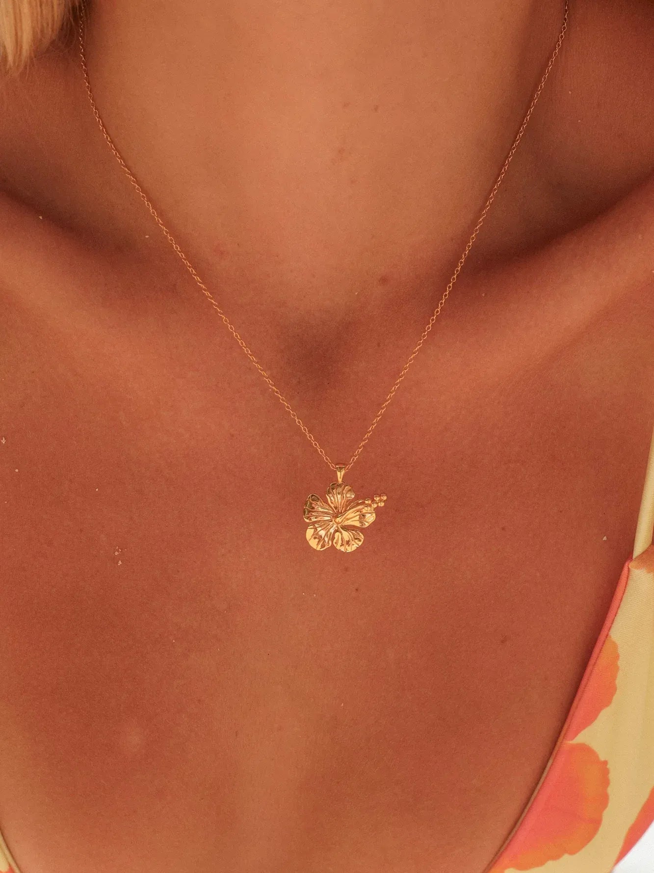 Malakai The Label Hibiscus Necklace - Gold HHN-144-GLD Malakai The Label Hibiscus Necklace - Silver Splash Swimwear Accessories 14894755