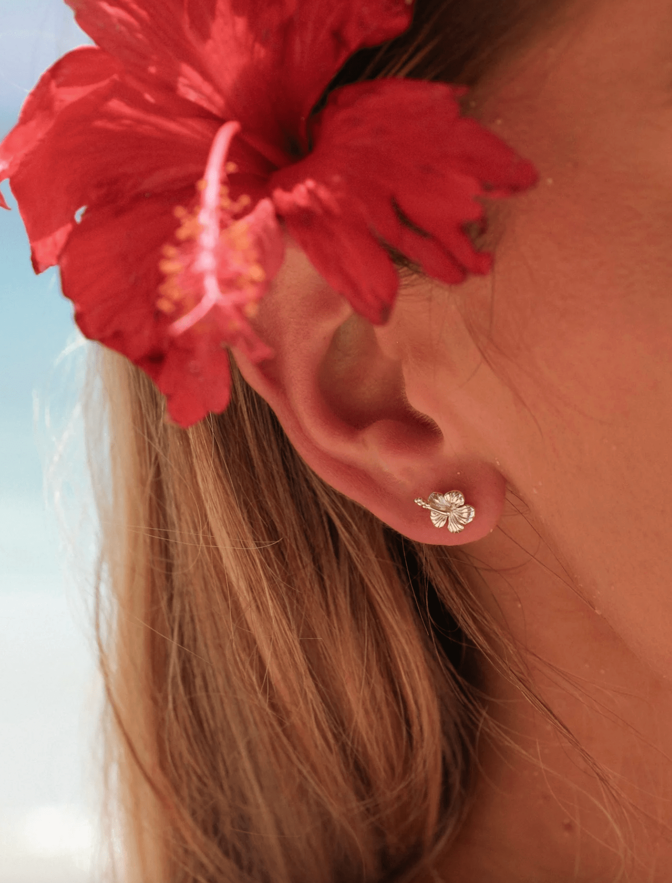 Malakai The Label Hibiscus Studs Hibiscus Studs Splash Swimwear Accessories