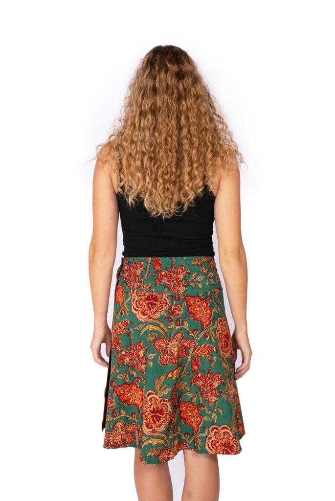 OM Designs Om Design Chameleon Reversible Skirt - Burgundy Dreams/Forest Dreams Om Design Chameleon Reversible Skirt - Burgundy Dreams/Forest Dreams Splash Swimwear Womens Clothing O/S 1000023739