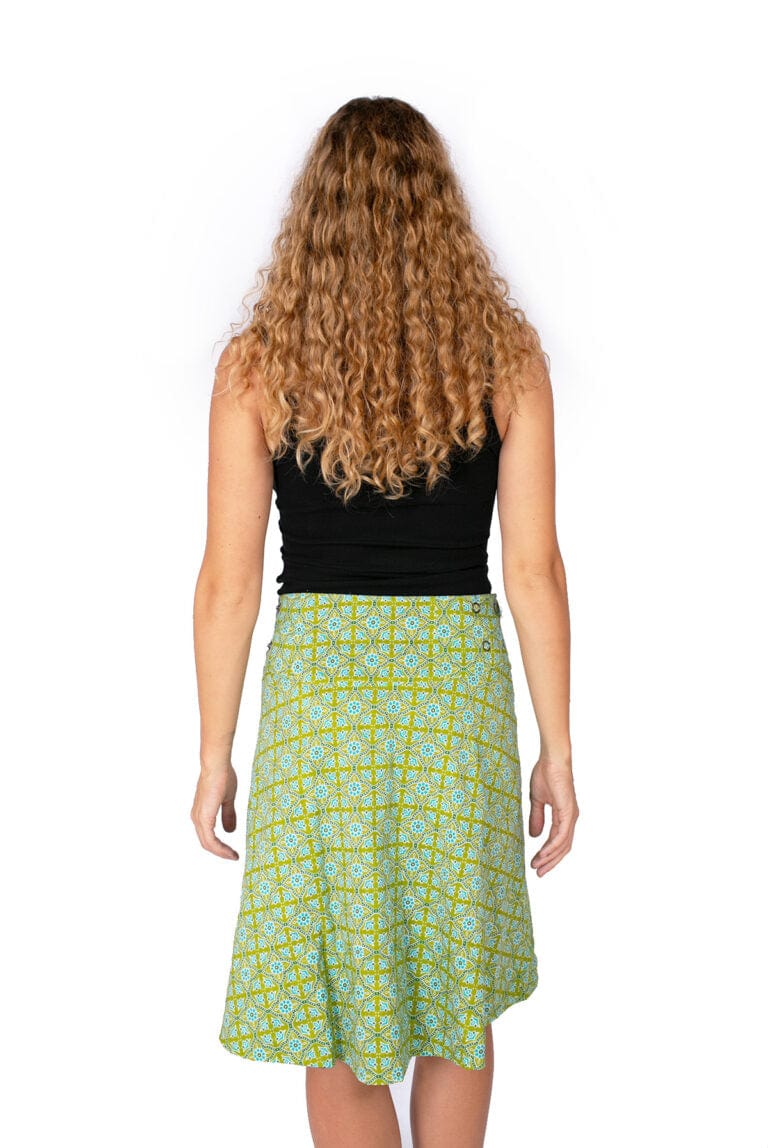 OM Designs Om Design Chameleon Reversible Skirt - Island Bliss/Lime Florals Om Design Chameleon Reversible Skirt - Island Bliss/Lime Florals Splash Swimwear Womens Clothing O/S 1000023736