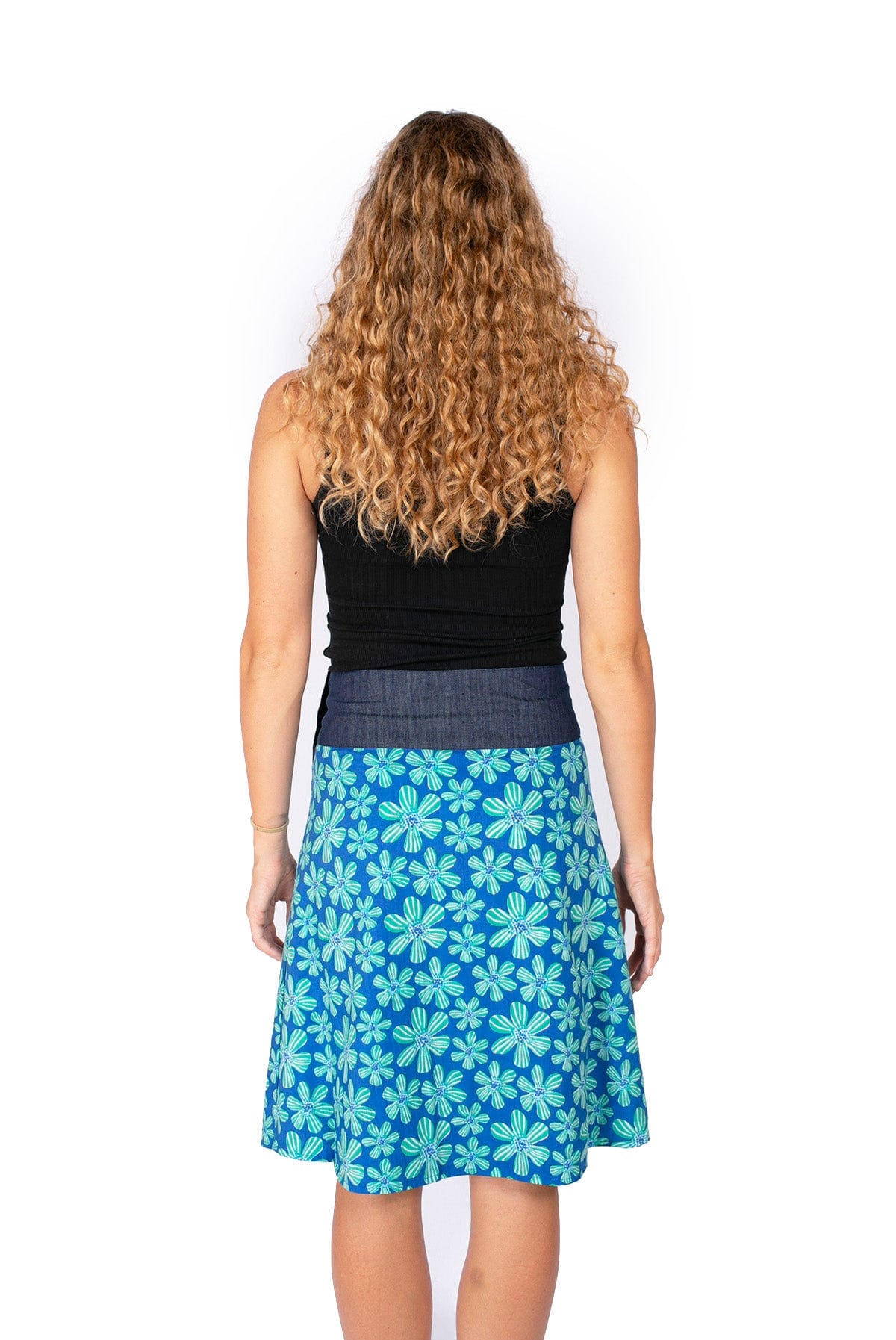 OM Designs Om Design New Energy Skirt (Long) - Daisys Marine/Abstract Black Om Design New Energy Skirt (Long) - Daisys Marine/Abstract Black Splash Swimwear Womens Clothing O/S 1000023728