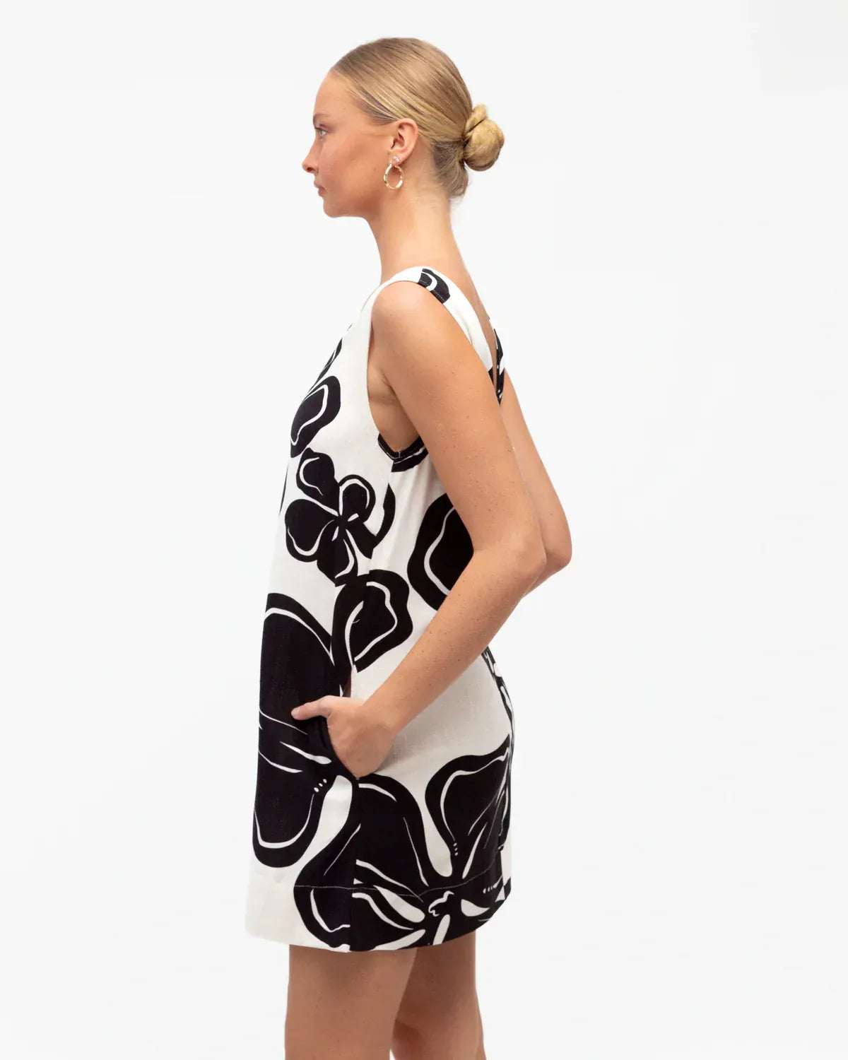 Paper Heart Paper Heart Hana Flower Drawstring Mini Dress Paper Heart Hana Flower Drawstring Mini Dress Splash Swimwear