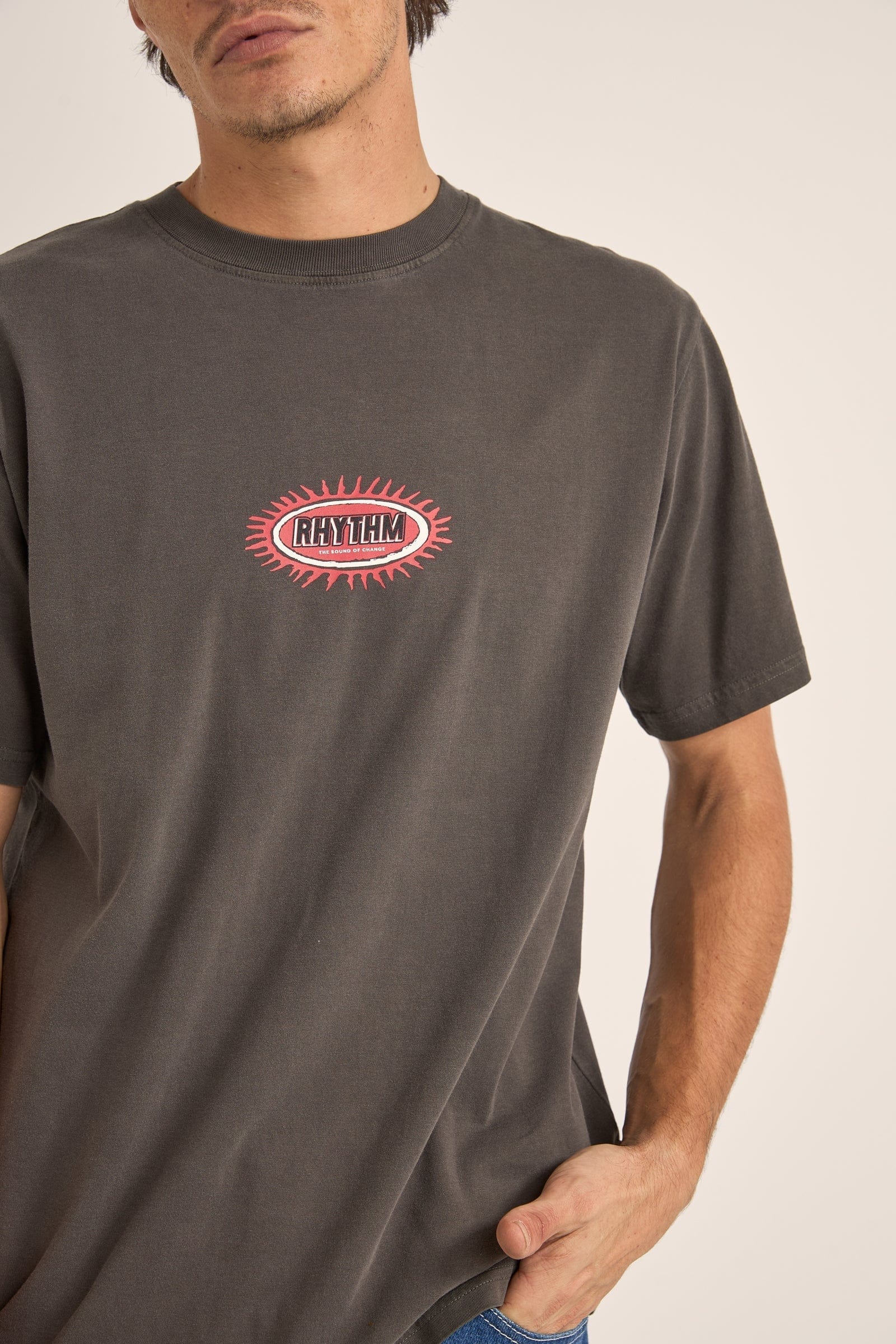 Rhythm Mens Ellipse Sun SS T-Shirt - Vintage Black Rhythm Ellipse Sun SS T-Shirt - Black Splash Swimwear Mens