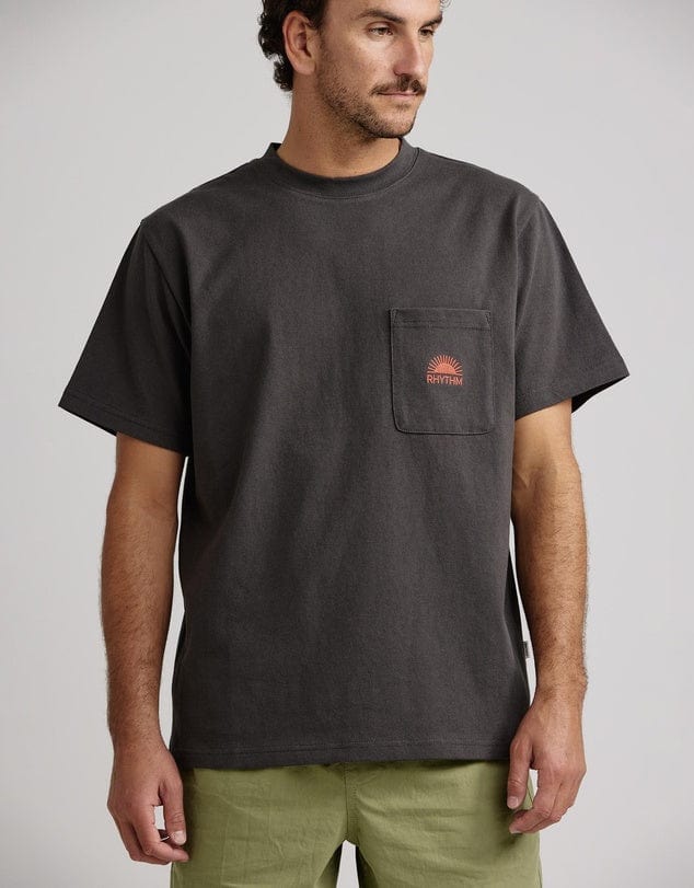 Rhythm Mens Rhythm Heavy Vintage Pocket Emblem SS T-Shirt - Charcoal Rhythm Heavy Vintage Pocket Emblem SS T-Shirt - Charcoal Splash Swimwear Mens