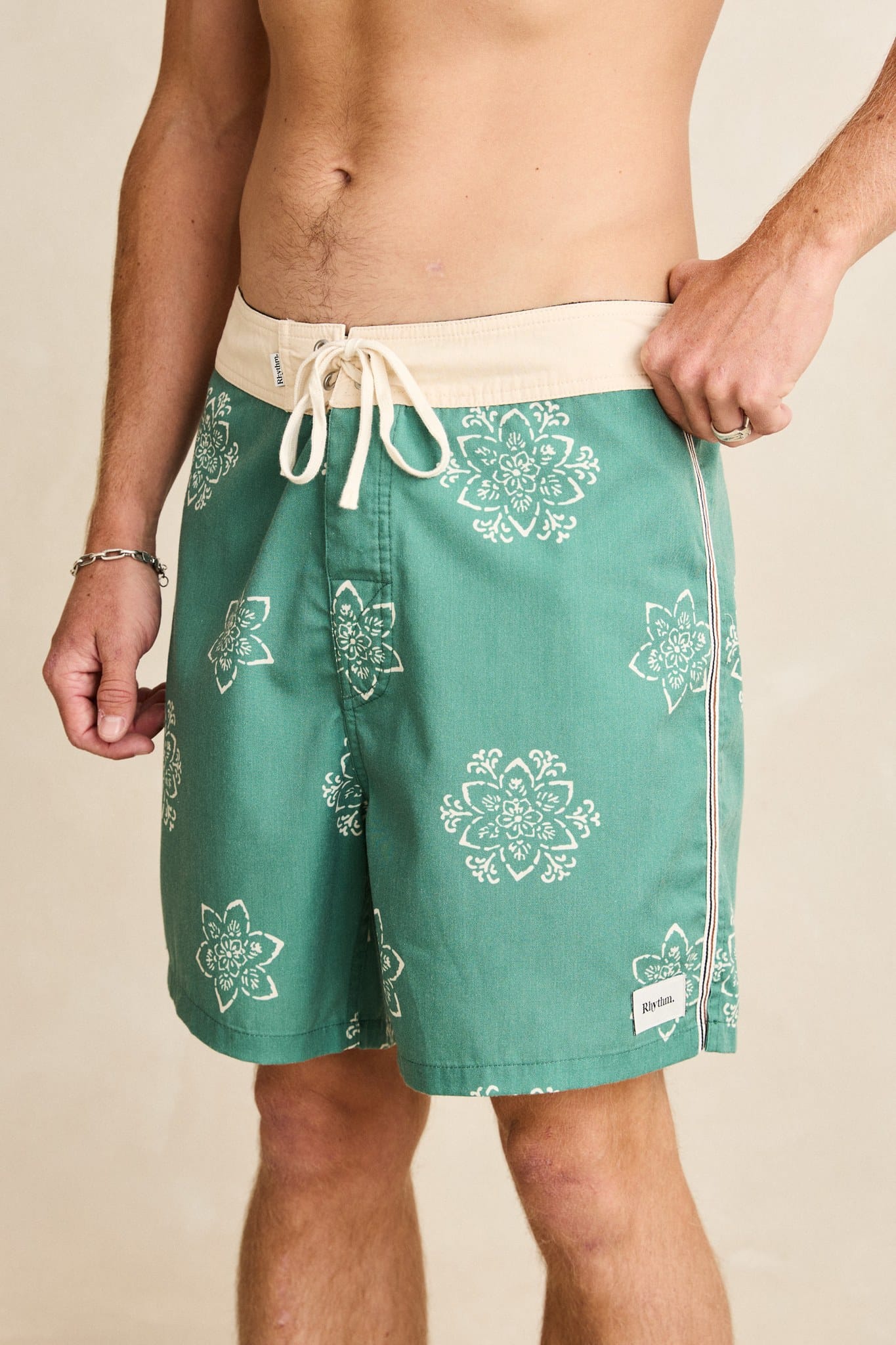 Rhythm Mens Rhythm Mens Doily Heritage Trunk - Pine CD25M-TR47-PIN-30 Rhythm Mens Doily Heritage Trunk Pine Splash Swimwear Boardshorts 30 9360397408034