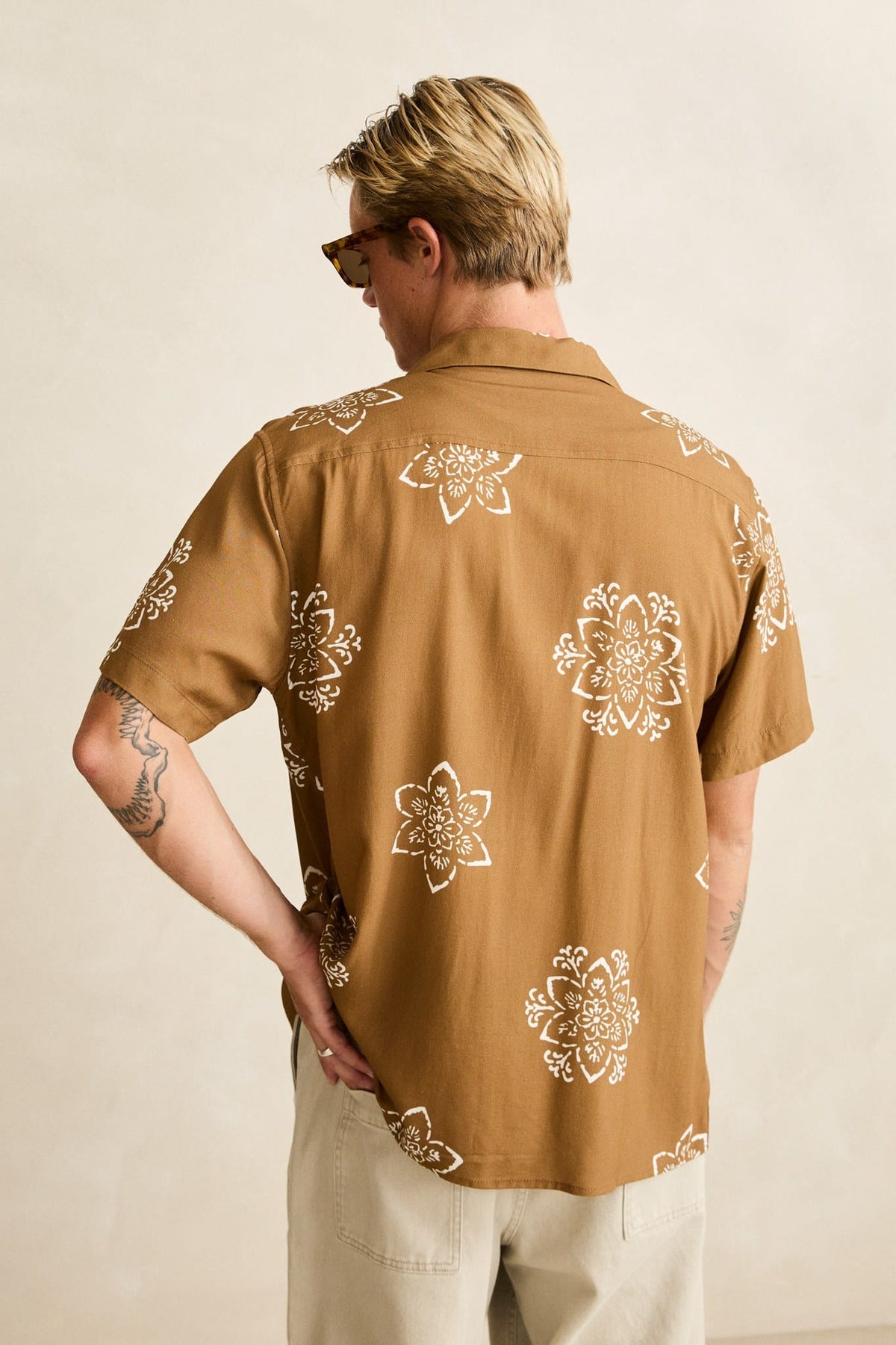 Rhythm Mens Rhythm Mens Doily SS Shirt - Oak Rhythm Mens Doily SS Shirt Oak Splash Swimwear Mens Shirt