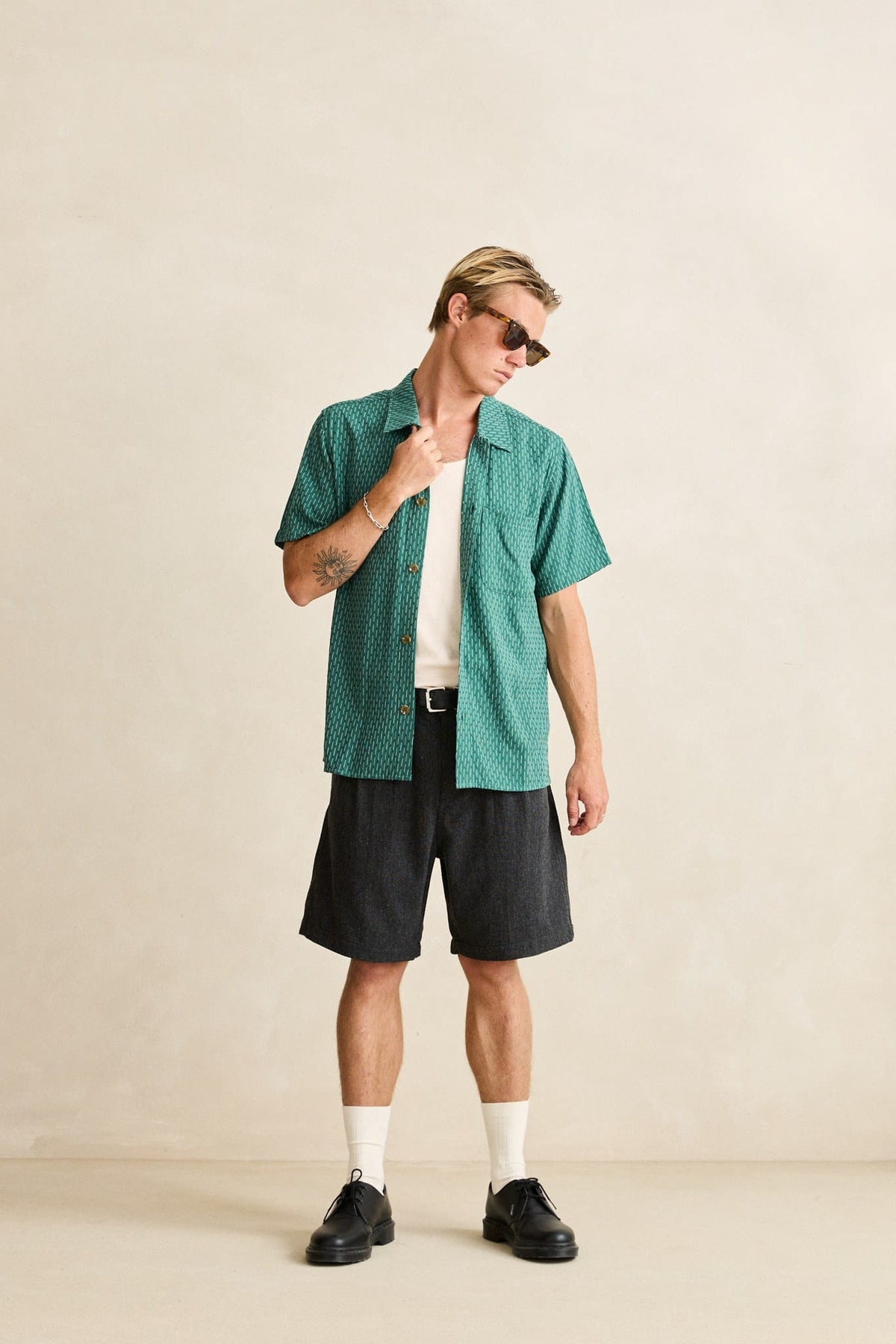 Rhythm Mens Rhythm Mens Linen Float Stitch SS Shirt - Pine Rhythm Mens Linen Float Stitch SS Shirt Pine Splash Swimwear Mens Shirt