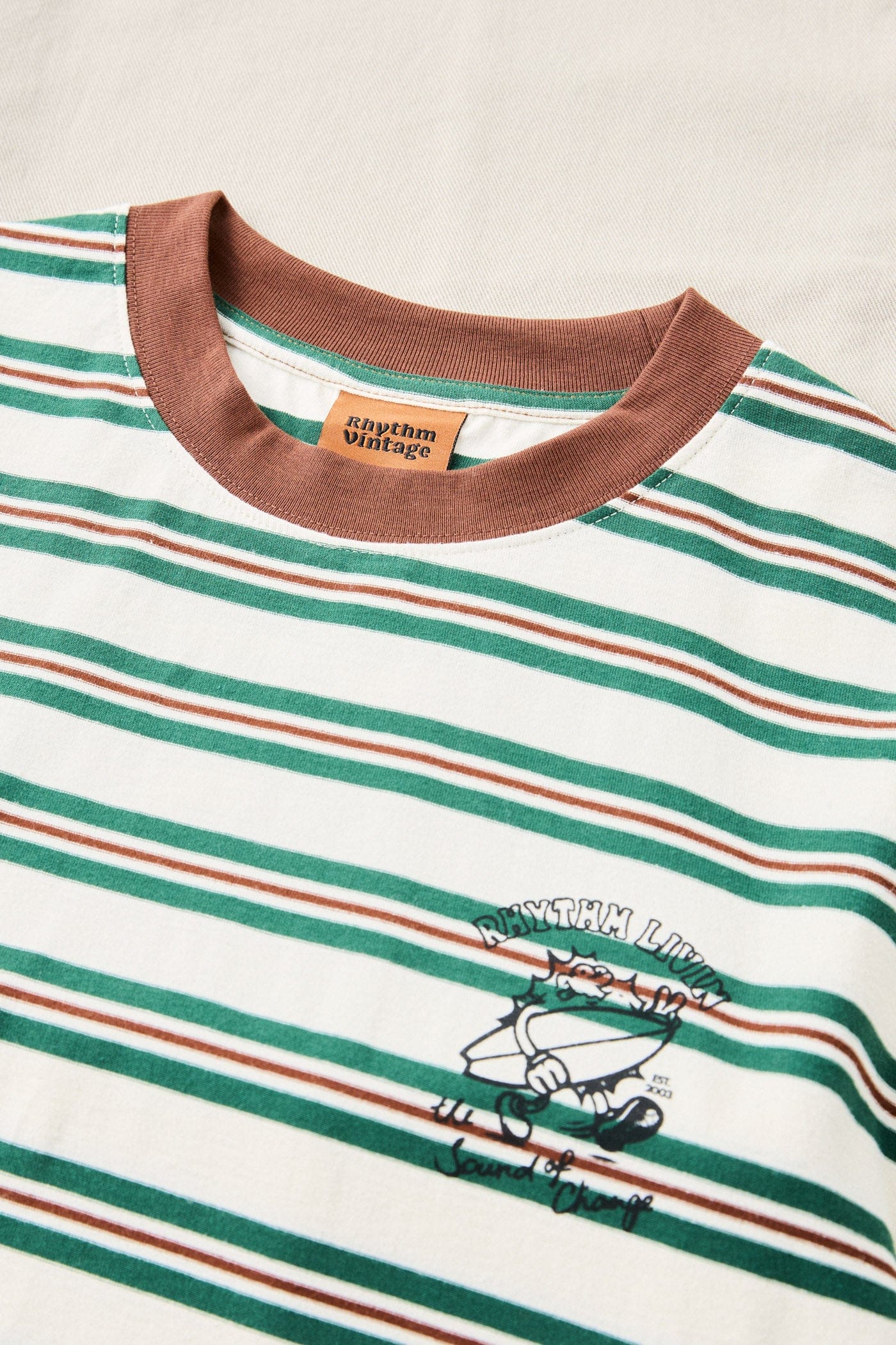 Rhythm Mens Rhythm Mens Peace Sun Vintage Stripe SS T-Shirt - White Rhythm Mens Peace Sun Vintage Stripe SS T-Shirt White Splash Swimwear Mens Tee
