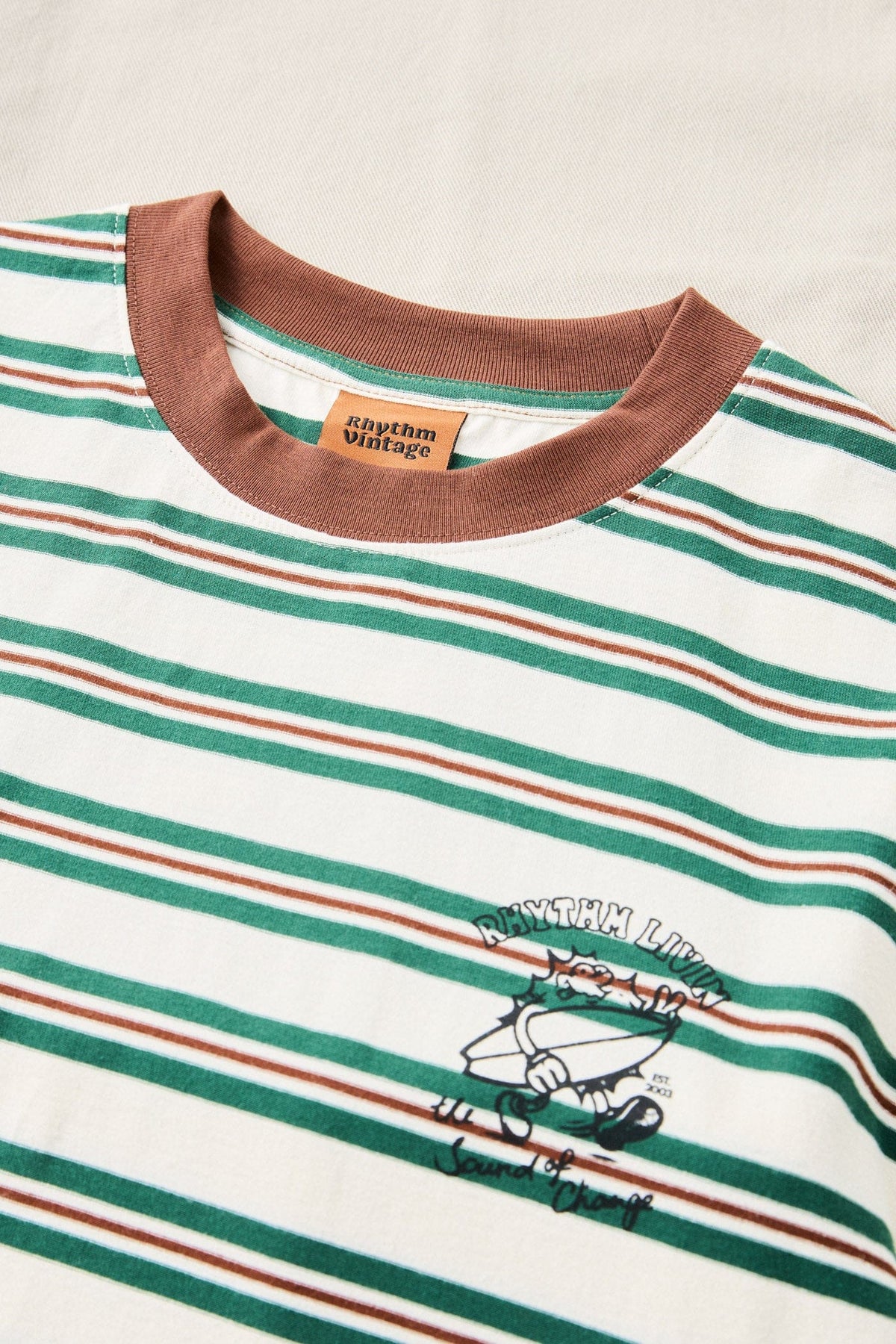 Rhythm Mens Rhythm Mens Peace Sun Vintage Stripe SS T-Shirt - White Rhythm Mens Peace Sun Vintage Stripe SS T-Shirt White Splash Swimwear Mens Tee