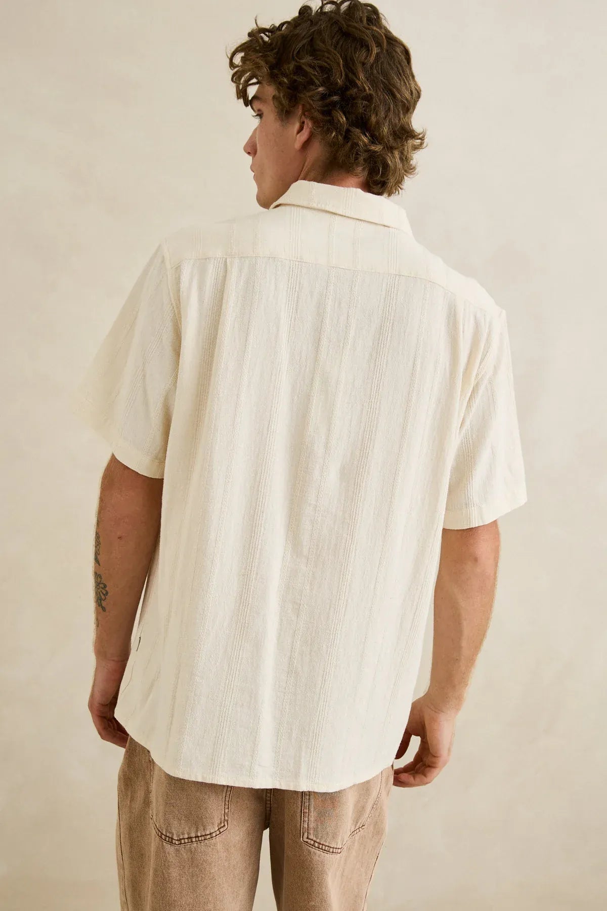 Rhythm Mens Rhythm Mens Sundown SS Shirt - Natural Rhythm Mens Sundown SS Shirt - Natural Splash Swimwear Mens Shirt