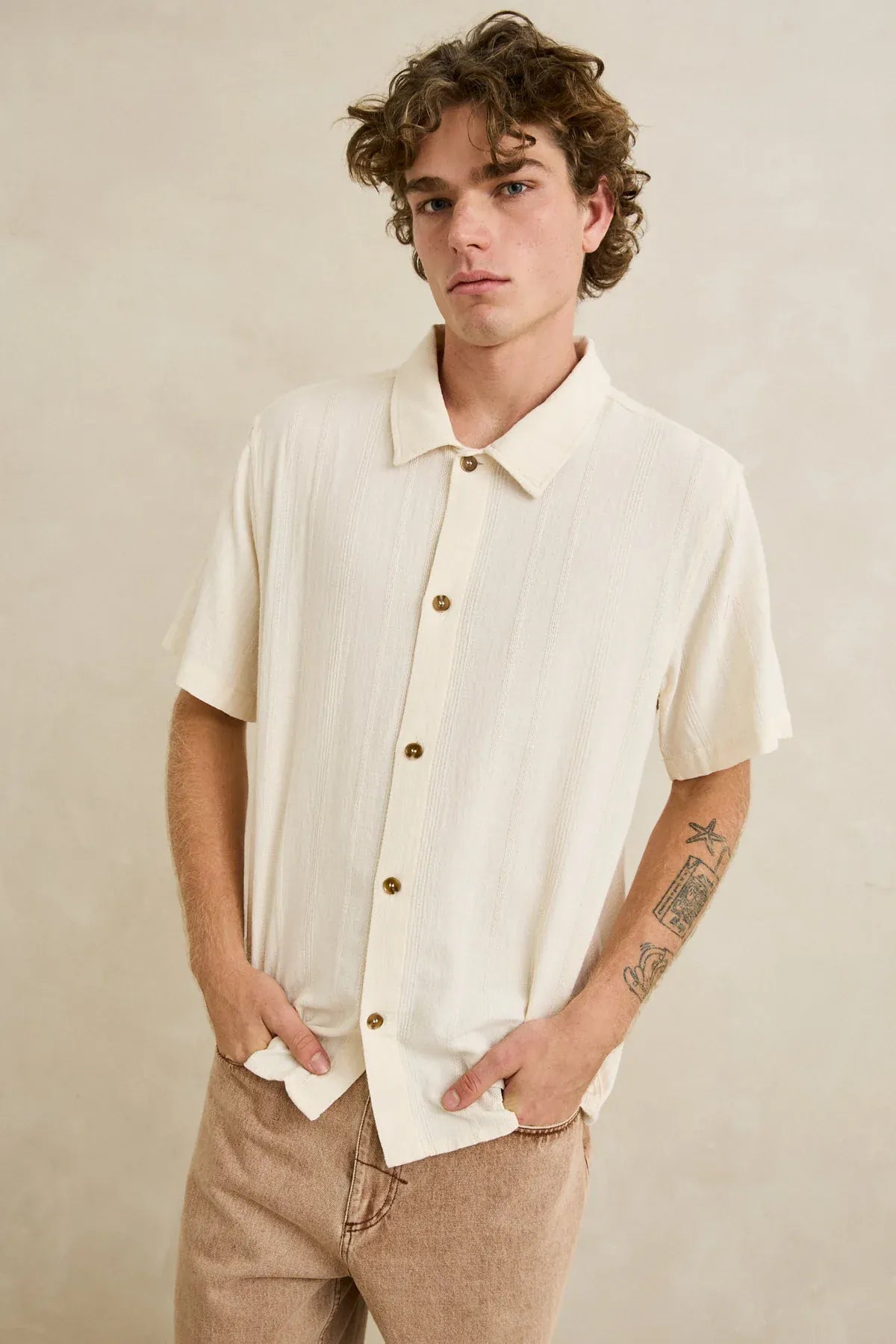Rhythm Mens Rhythm Mens Sundown SS Shirt - Natural Rhythm Mens Sundown SS Shirt - Natural Splash Swimwear Mens Shirt