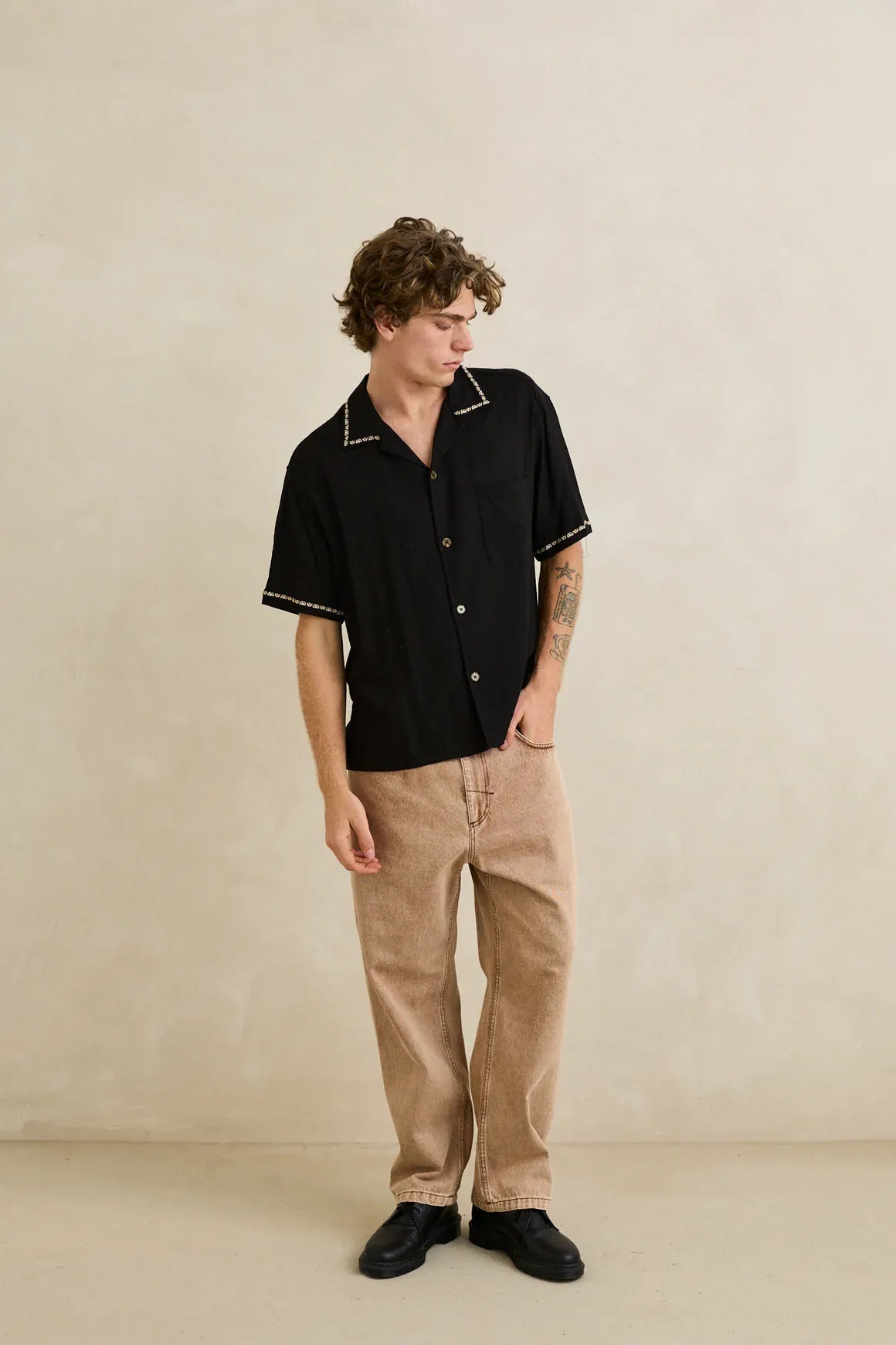 Rhythm Rhythm Diego Short Sleeve Shirt - Black Rhythm Diego Short Sleeve Shirt - Black Splash Swimwear Tops
