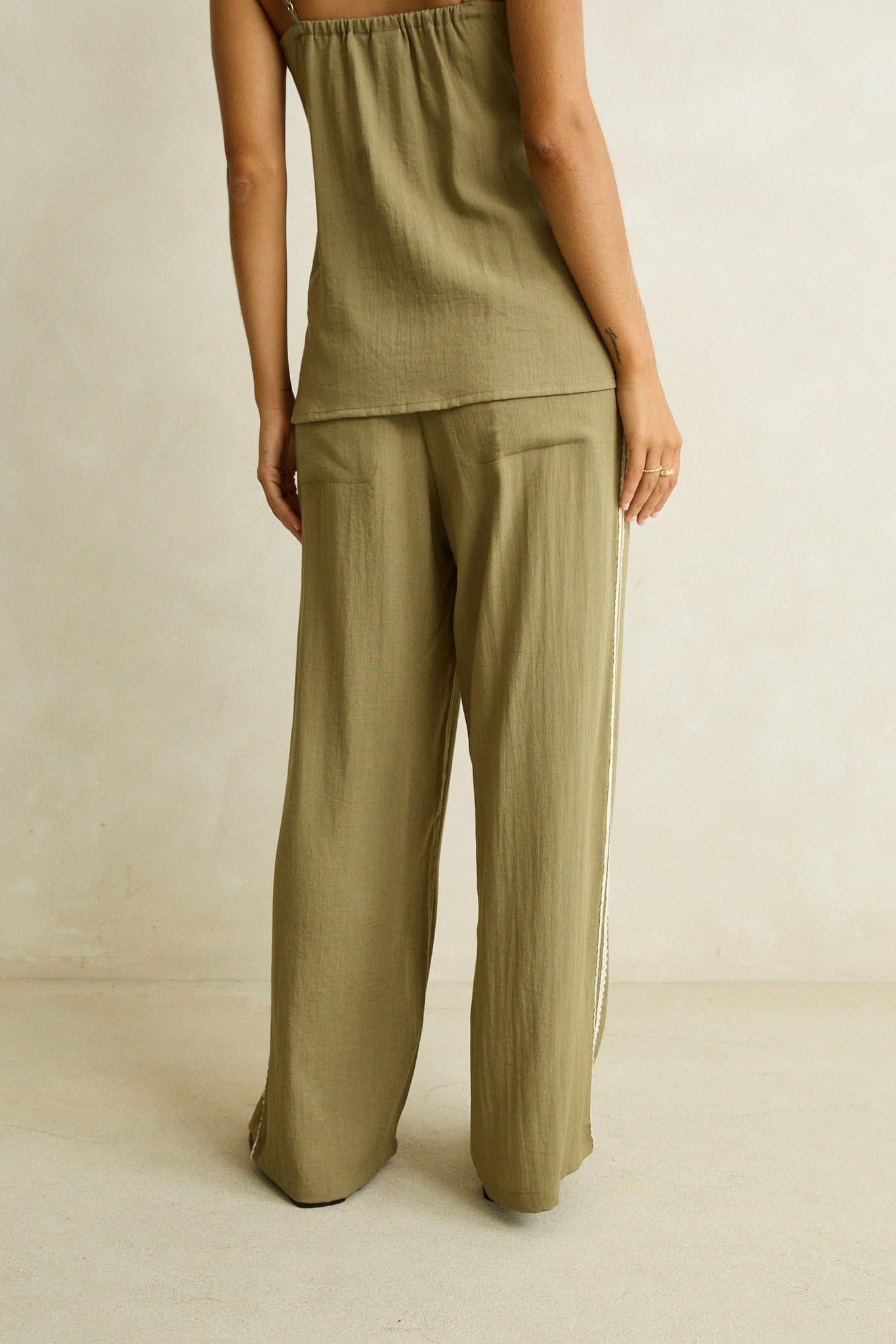 Rhythm Womens Rhythm Linen Lace Track Pant - Olive Rhythm Linen Lace Track Pant Olive Splash Swimwear Womens Pants