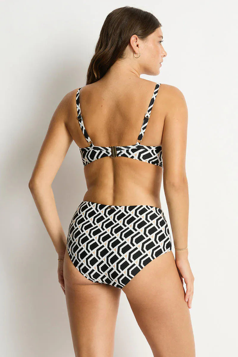 Sea Level Sea Level Costa Cross Front Bra Top - Black Sea Level Costa Cross Front Bra Top - Black Splash Swimwear Bikini Tops