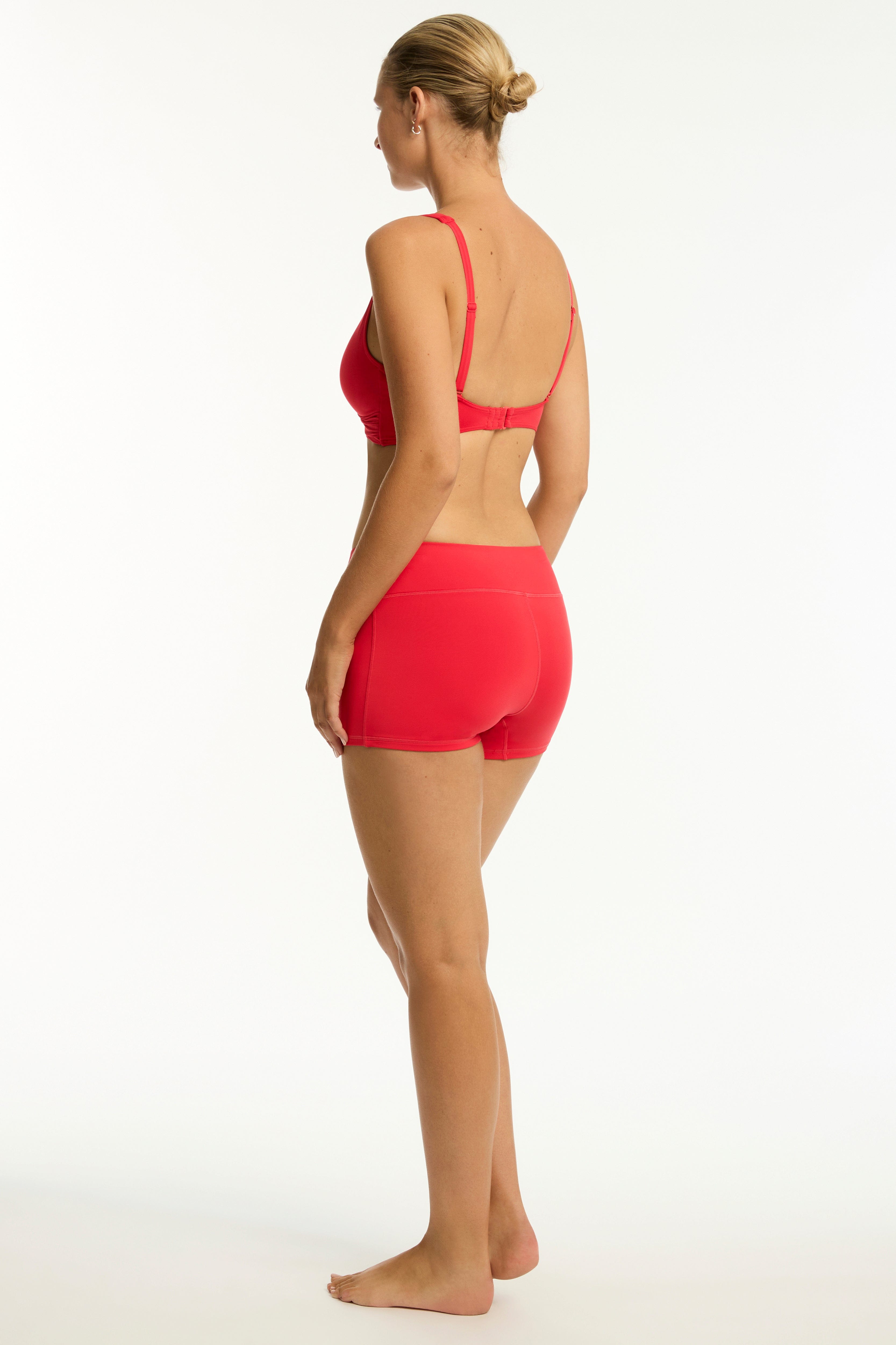 Sea Level Sea Level Essentials Cross Front Multifit Bra Top - Red Sea Level Essentials Cross Front Multifit Bra Top Red Splash Swimwear Bikini Tops
