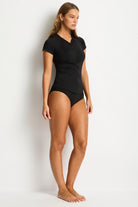 Sea Level Sea Level Essentials Short Sleeve Multifit Full Zip Rash Vest - Black Sea Level Essentials Short Sleeve Multifit Full Zip Rash Vest Black Splash Swimwear Rashies & Sunsuits