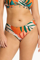 Sea Level Sea Level Tropaluxe Twist Bandeau & Mid Bikini Pant Bikini Set - Khaki Sea Level Tropaluxe Twist Bandeau & Mid Bikini Pant Bikini Set - Khaki Splash Swimwear Bikini Tops AU8/US4 1000029218