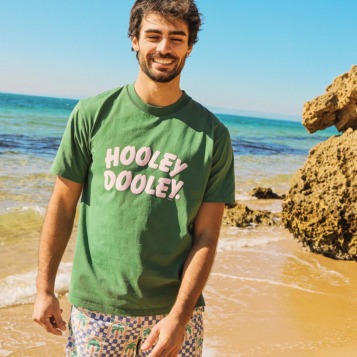 Skwosh Hooley Dooley Mens Regular Tee - Green Hooley Dooley Mens Regular Tee - Green Splash Swimwear Mens Clothing