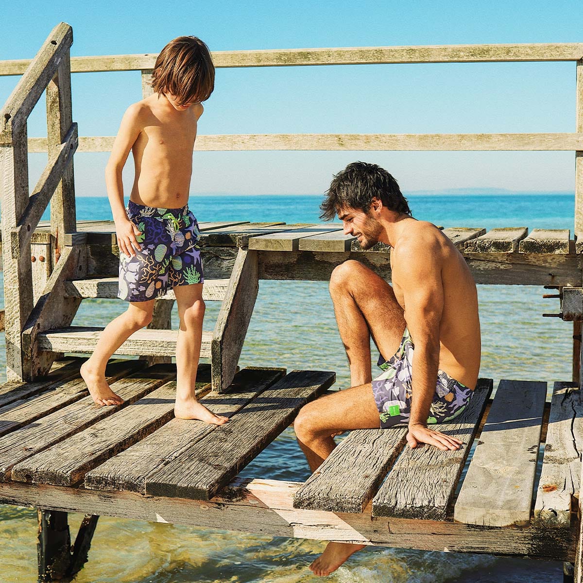 Skwosh Skwosh Coral Chaos Mens Eco Short Skwosh Sunny Boy Mens Swim Shorts - Charcoal Splash Swimwear Mens Clothing