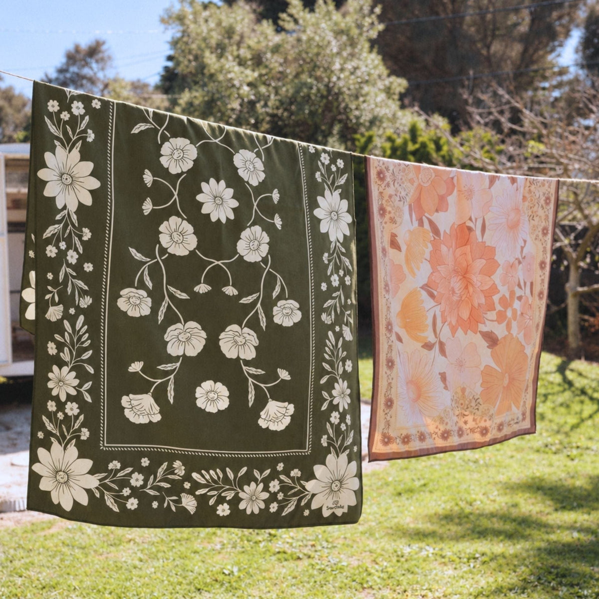 Somerside Somerside Eden Sand Free Beach Towel LGED90 Somerside Eden Sand Free Beach Towel Splash Swimwear Beach Towels OS 2000575003640