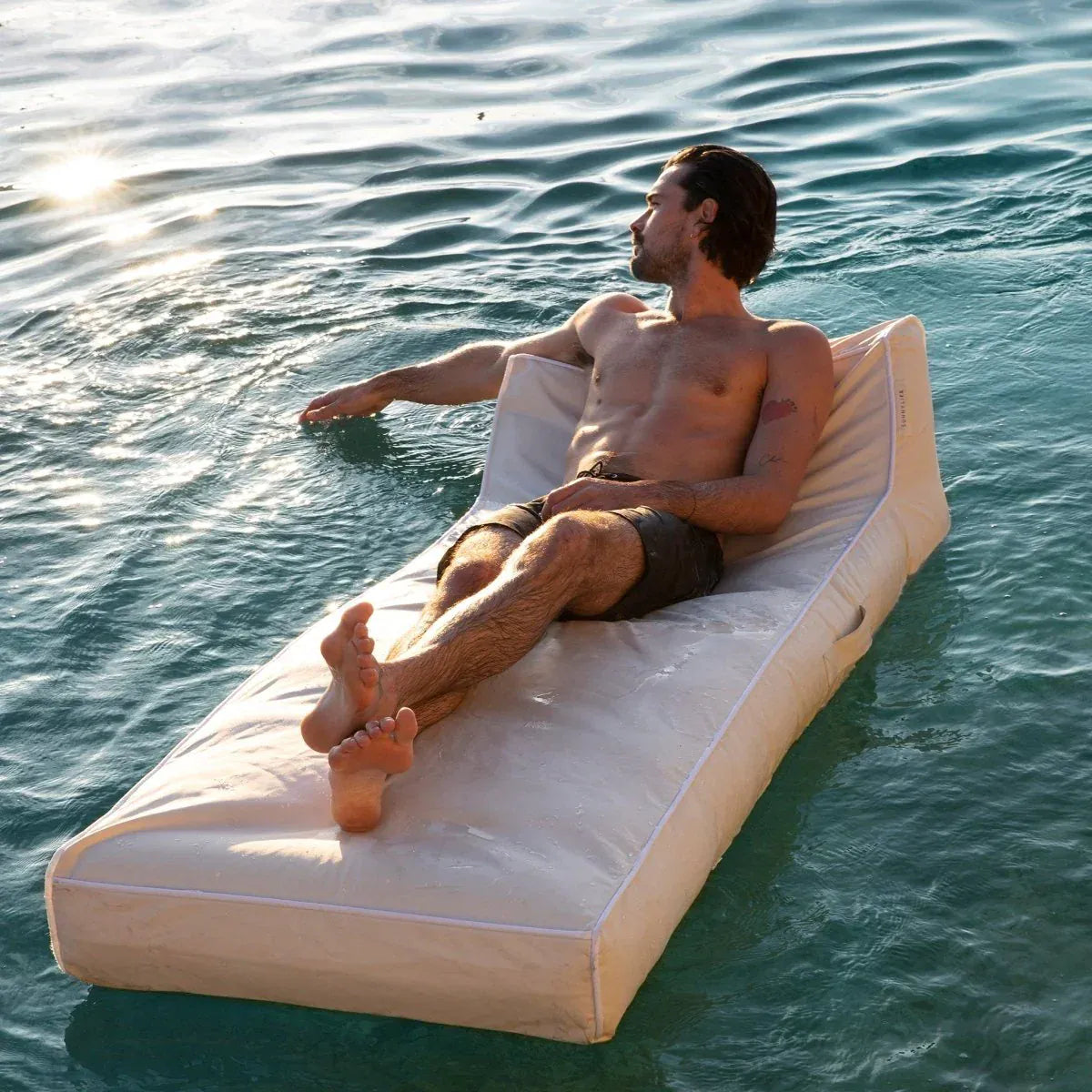 Sunnylife Luxe Lie-On Lounger Sunnylife - Luxe Lie-On Lounger Splash Swimwear Accessories